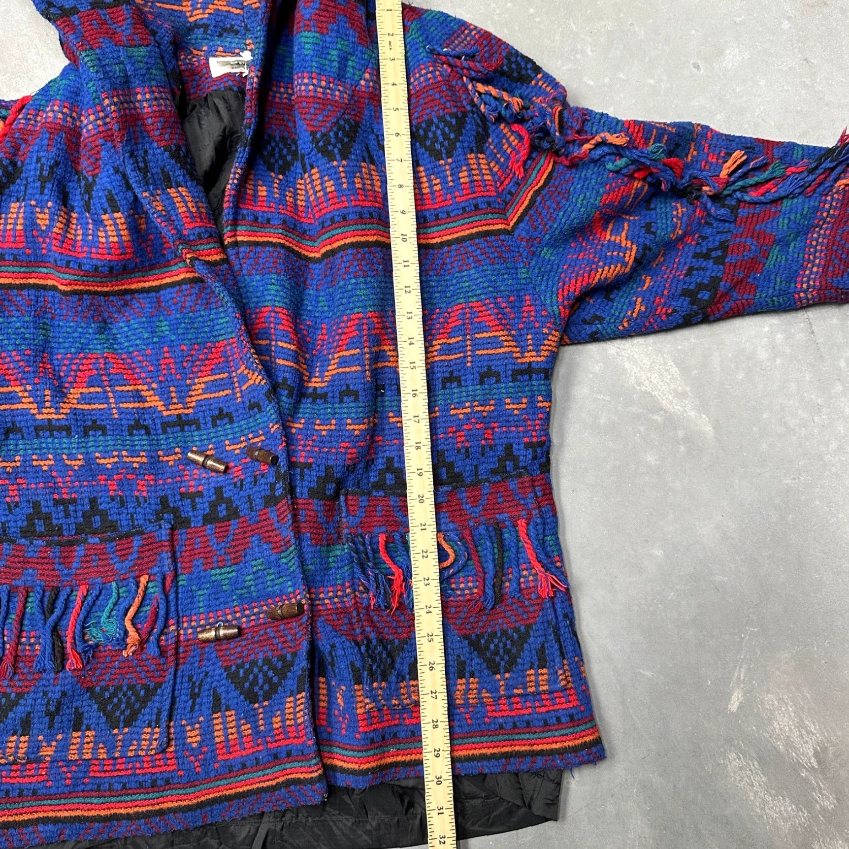 Vintage VINTAGE Concept Southwestern Blanket Coat Sweater Womens Medium Navajo Native Toggle Coat Mens Womens Girls Size M / US 6-8 / IT 42-44 - 5 Thumbnail