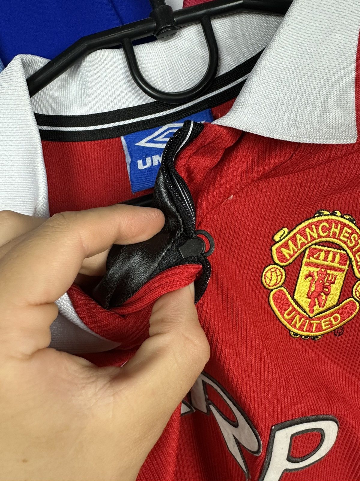 Other Umbro Manchester United football shirt 1998 Soccer Jersey Size US M / EU 48-50 / 2 - 8 Thumbnail