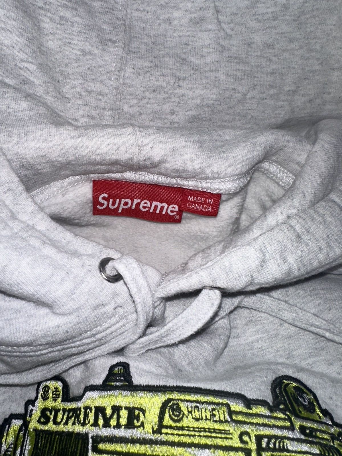 Supreme Supreme Toy Gun Hoodie Size US M / EU 48-50 / 2 - 3 Thumbnail