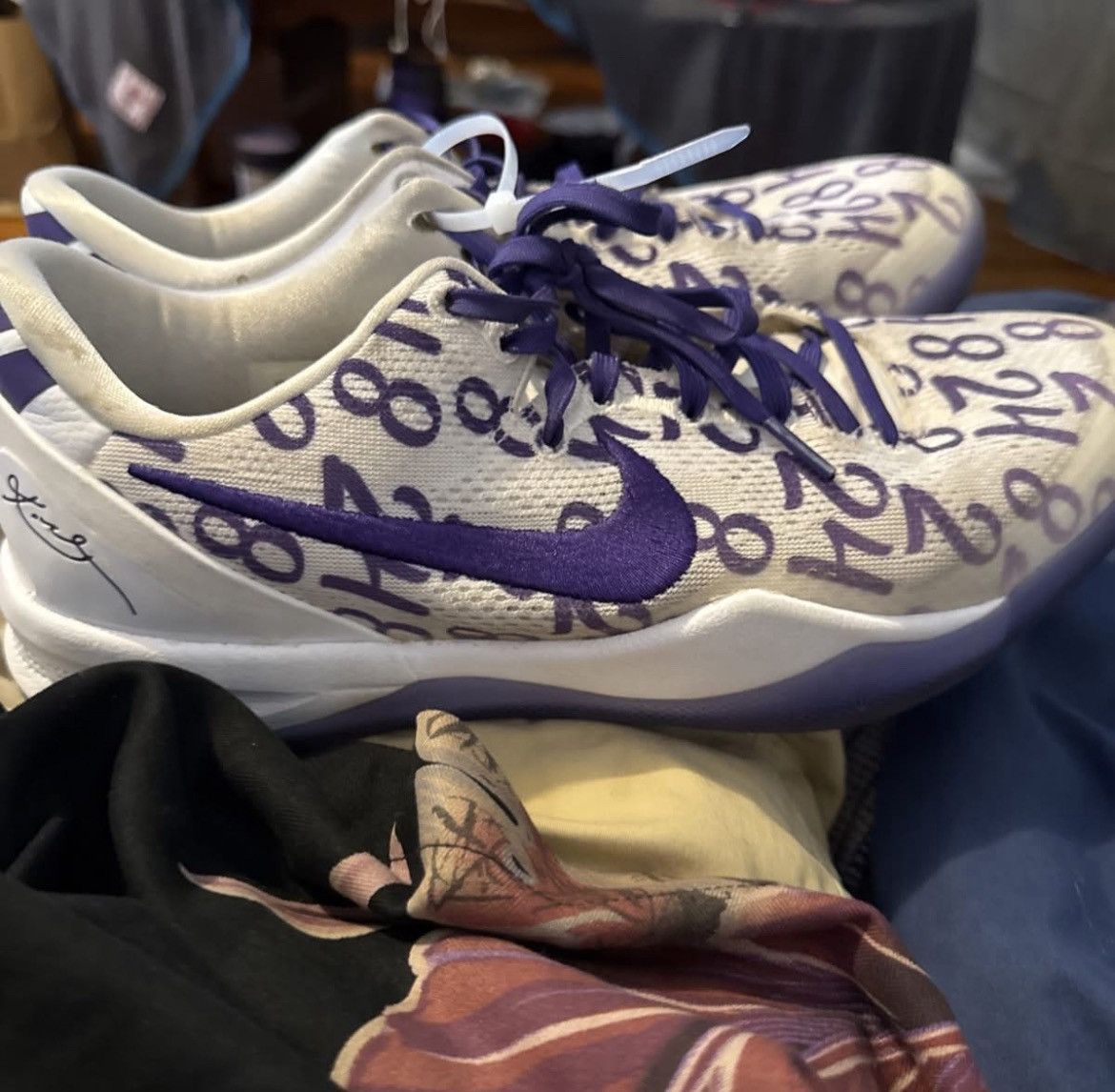 Nike Nike Kobe 8 Protro Court Purple Men's Sz 10 No Size US 10 / EU 43 - 4 Thumbnail