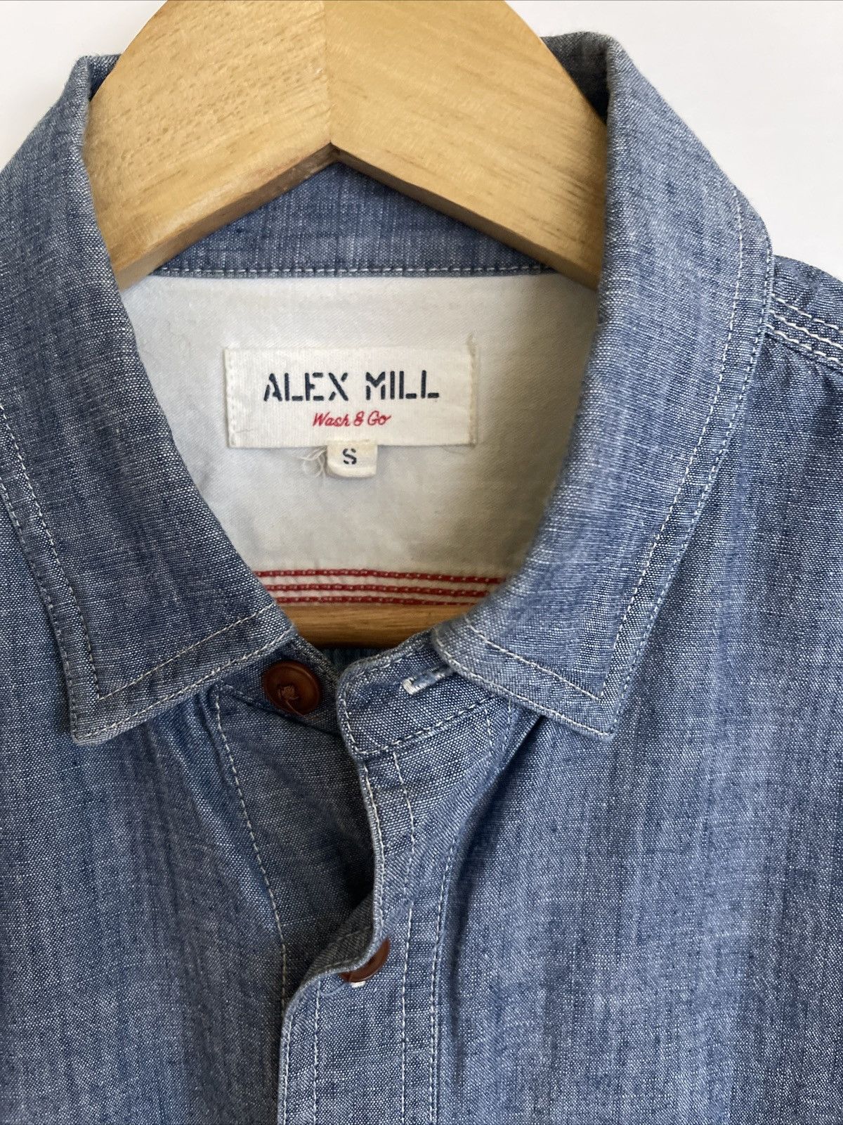 Alex Mill Alex Mill Chambray- size small Size US S / EU 44-46 / 1 - 1 Thumbnail
