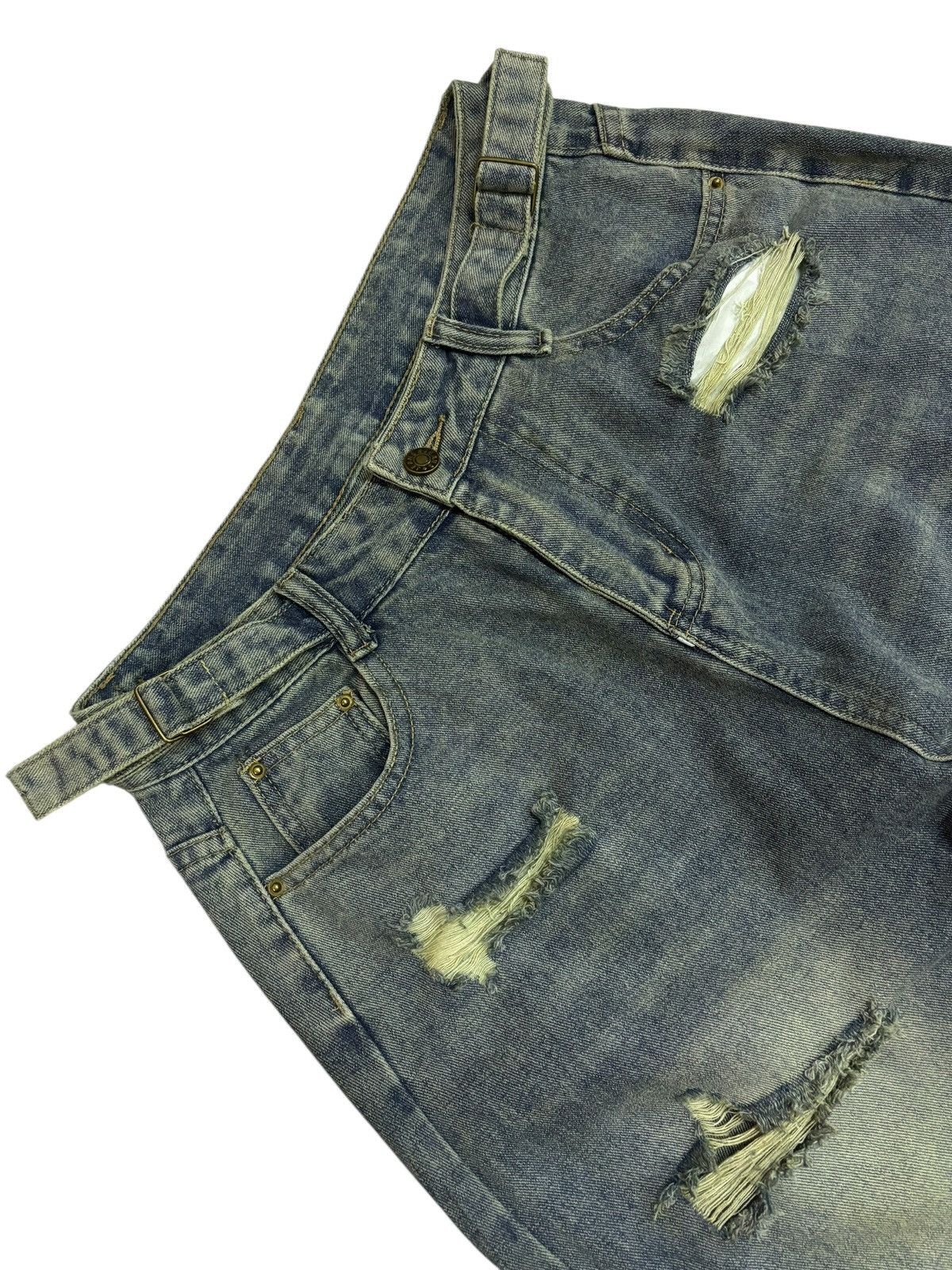 Japanese Brand × Le Grande Bleu (L.G.B.) Vintage Japanese Baggy Distressed Mud Washed Original Jeans Size US 29 - 4 Thumbnail