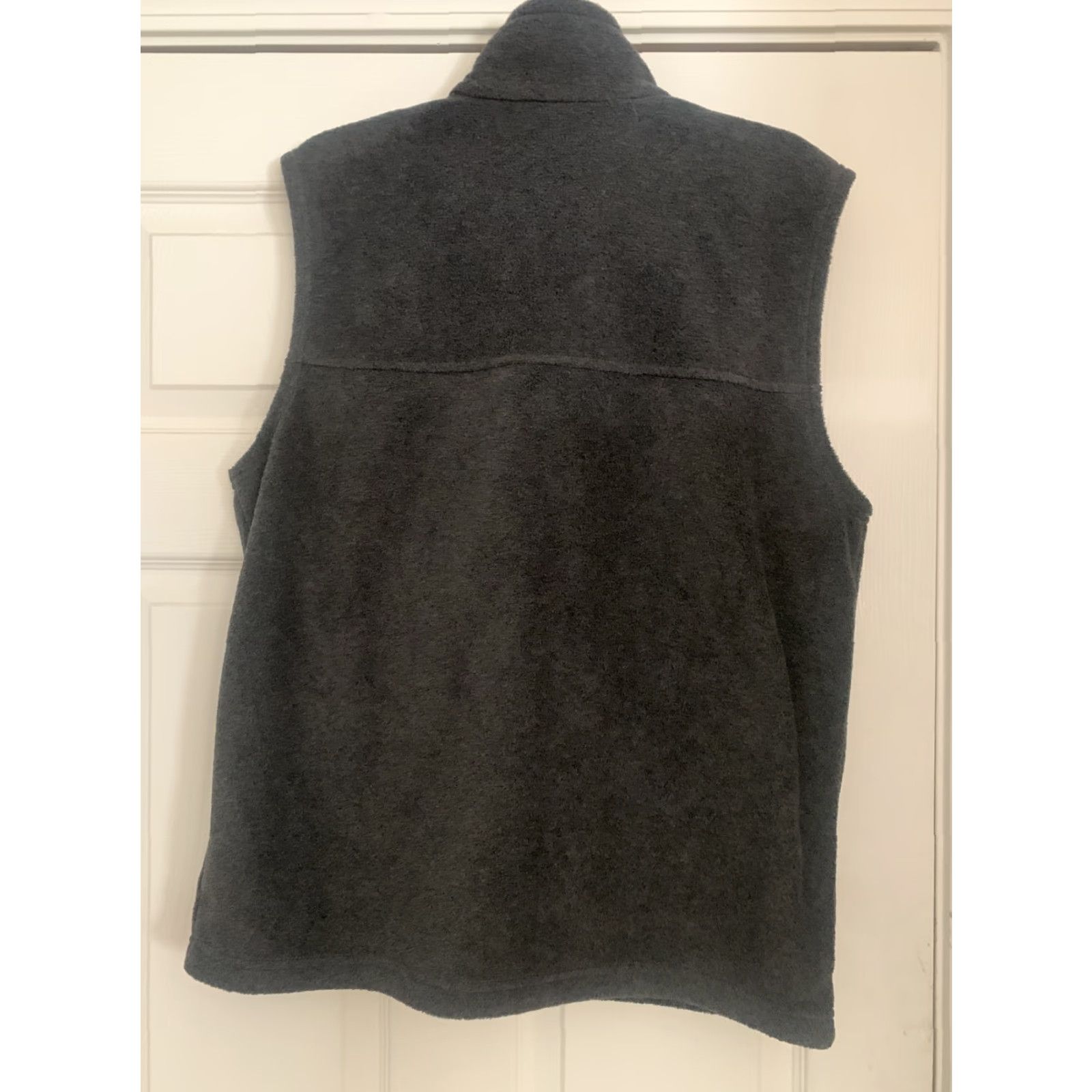Vintage Columbia Vest Fleece Zip Up Black M Men Sleeveless Size Medium Regular Vest Style Fleece Vest Casual Winter Fall Zip Accents Casualmen? Size US M / EU 48-50 / 2 - 4 Thumbnail
