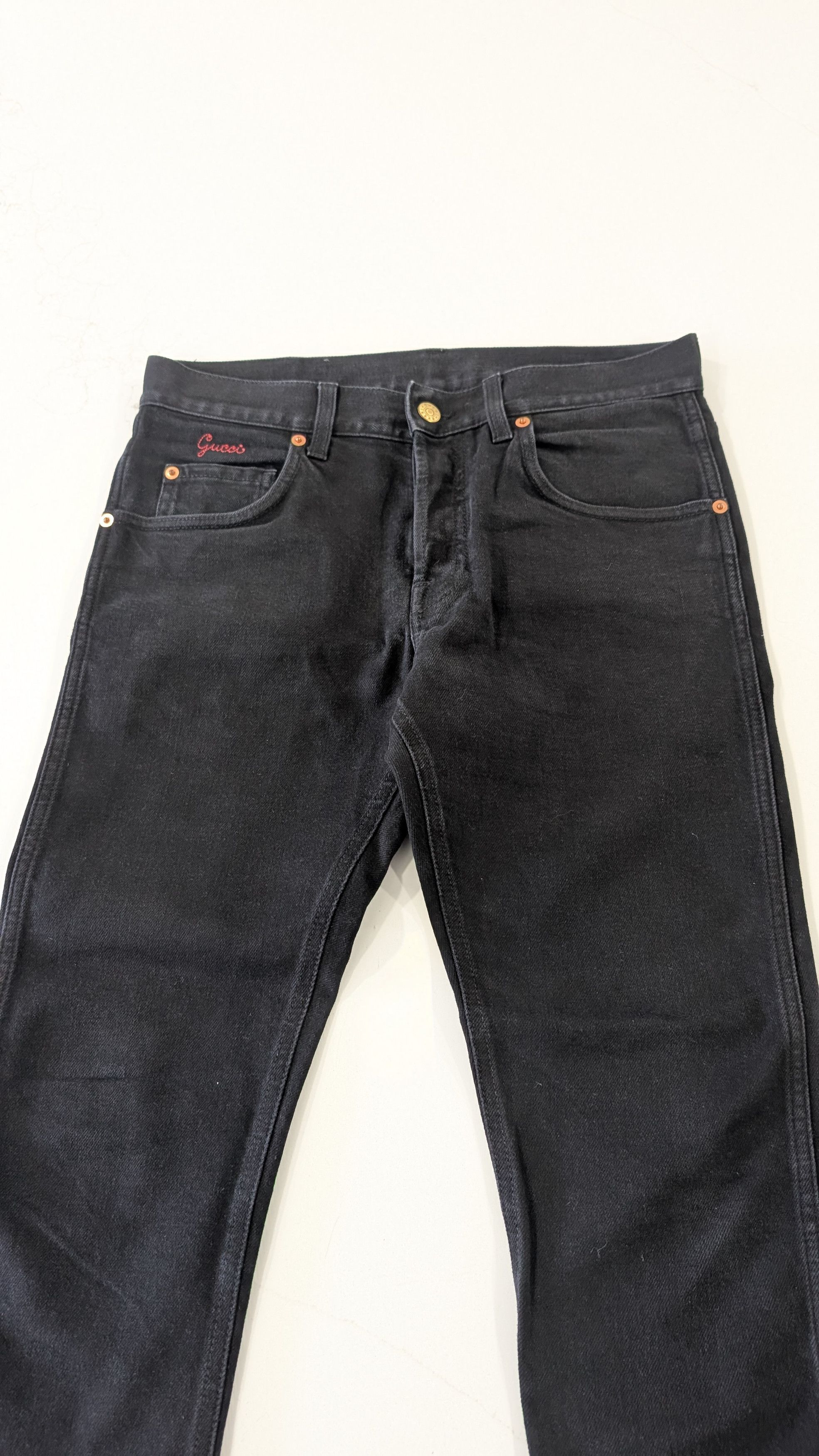 Gucci Gucci Men's Black Denim Skinny Jeans Size 30 Red Script Size US 30 / EU 46 - 3 Thumbnail
