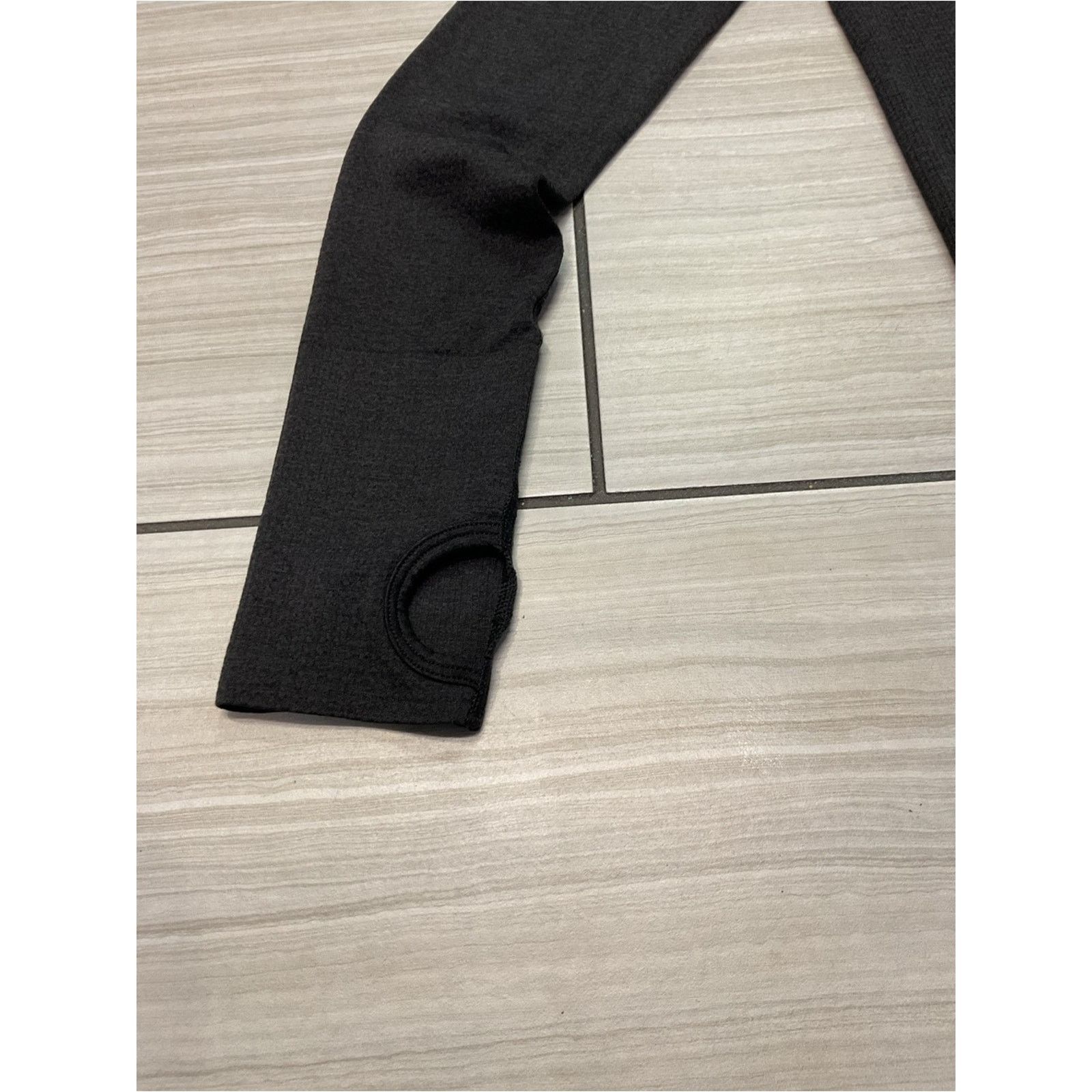 Gymshark Gymshark Black Performance Long Sleeve Top Size M / US 6-8 / IT 42-44 - 3 Thumbnail