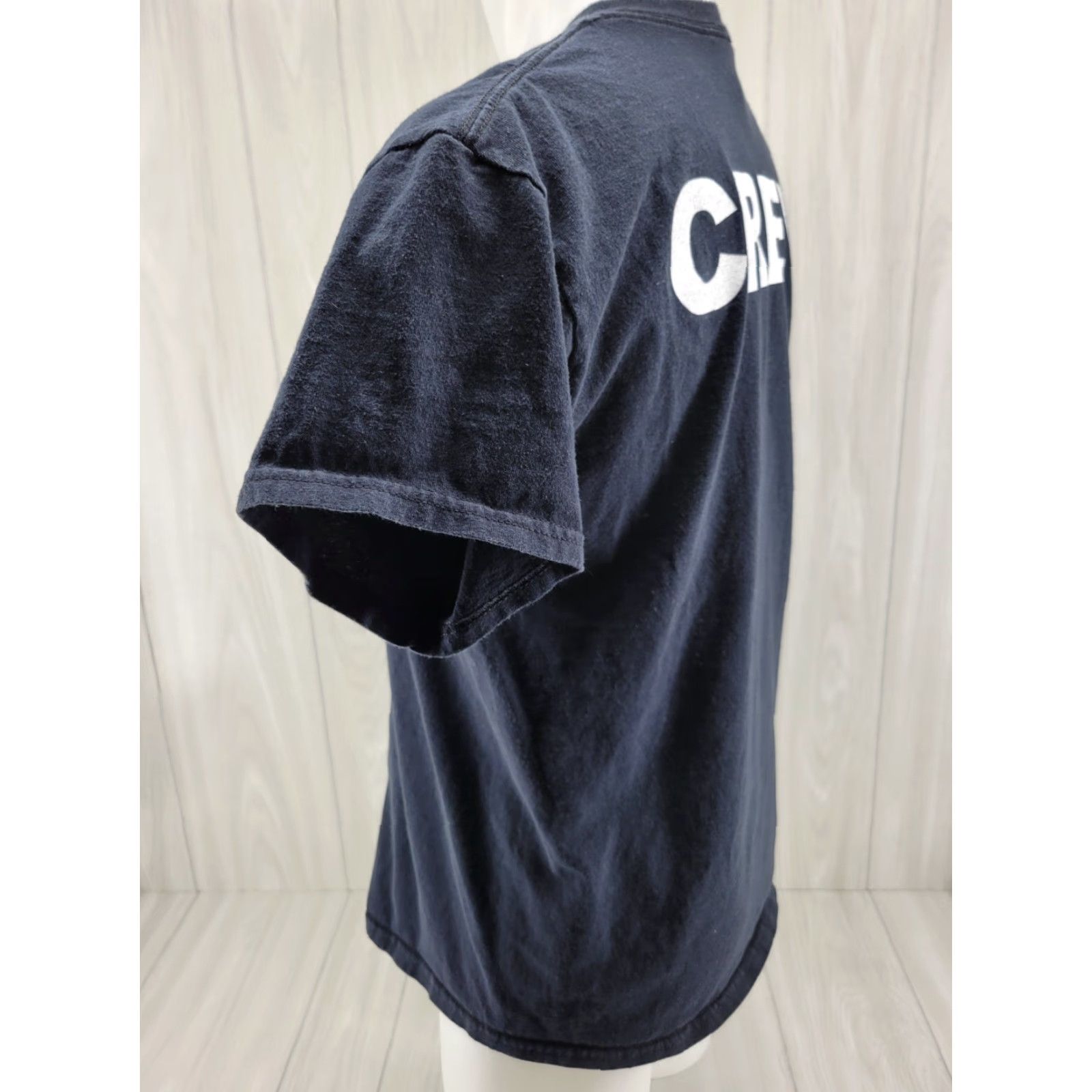 Gildan Faded The Black Jacket Symphony Crew Shirt Black Short Sleeve Crown Design Shirt Mens M Black Crown Design 90s Theme Crew T-Shirt Gildan Size US M / EU 48-50 / 2 - 7 Thumbnail