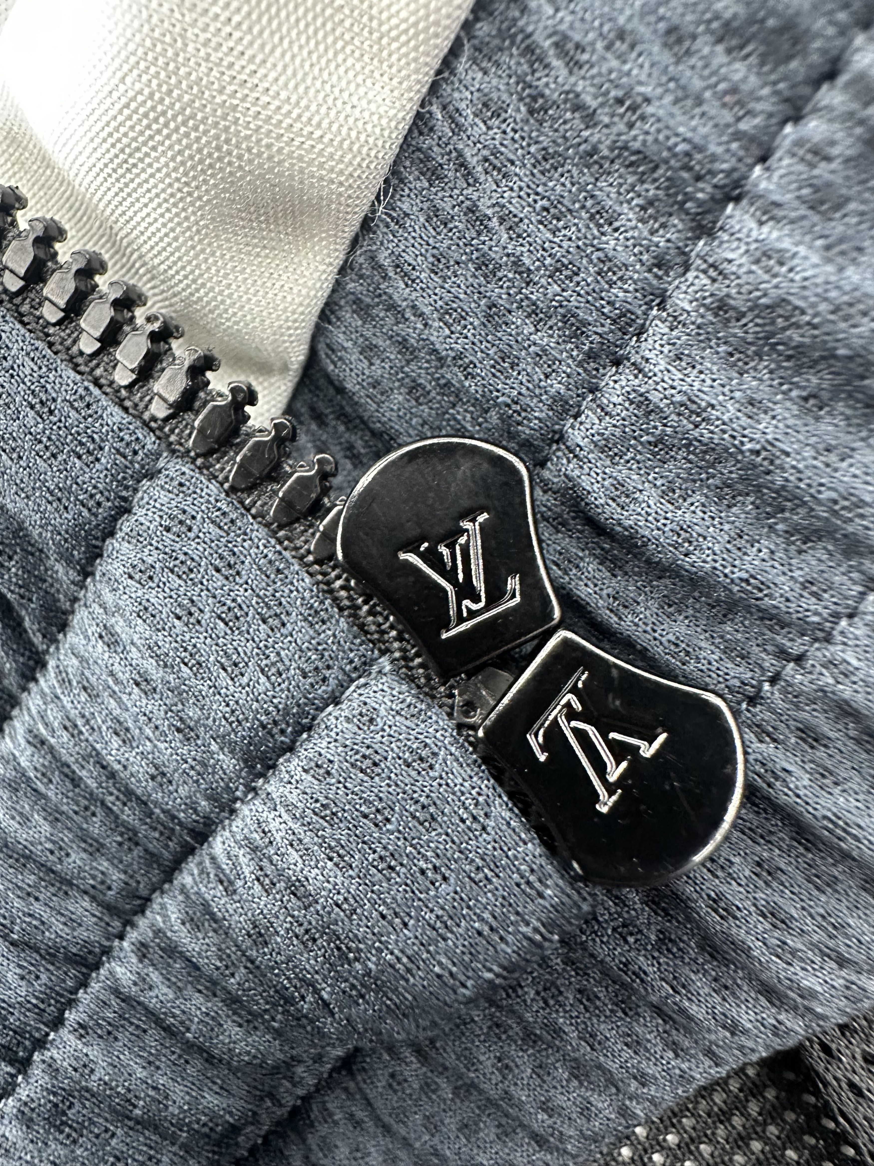 Louis Vuitton LV Embellished Graphic Hockey Tracktop Jacket Size US L / EU 52-54 / 3 - 5 Thumbnail