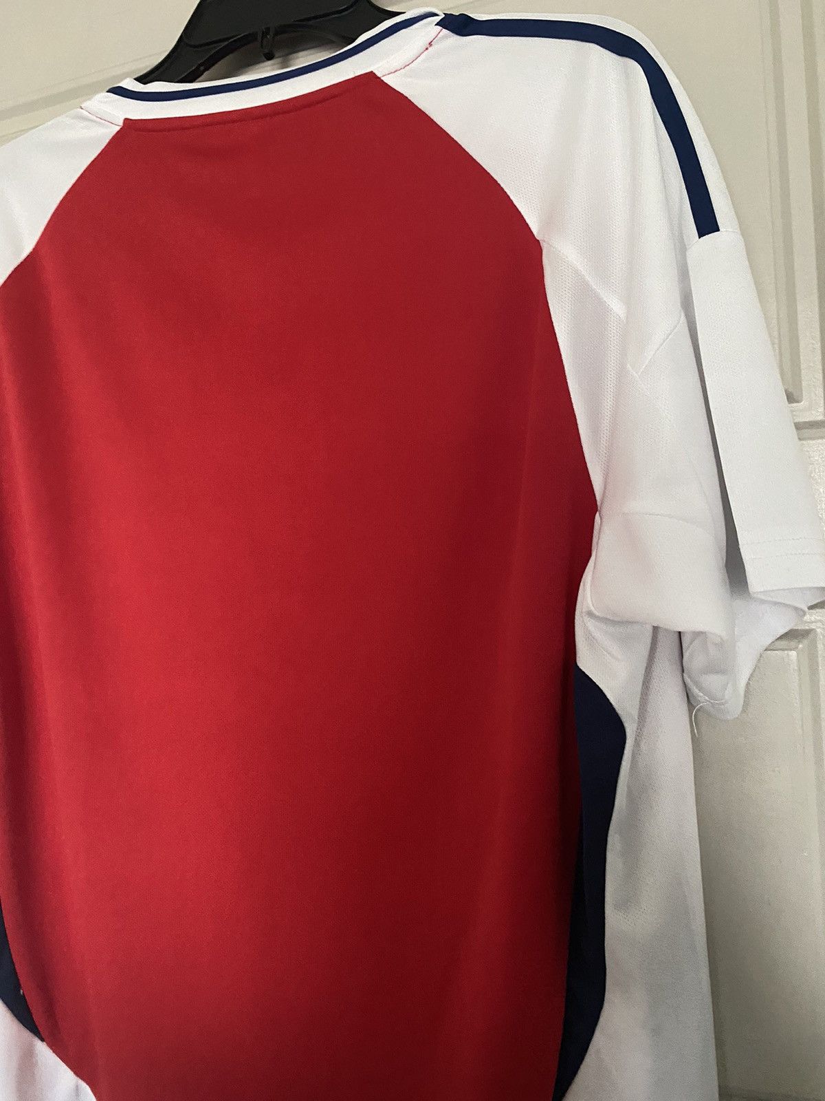 Other Arsenal Soccer Jersey Size US M / EU 48-50 / 2 - 6 Thumbnail