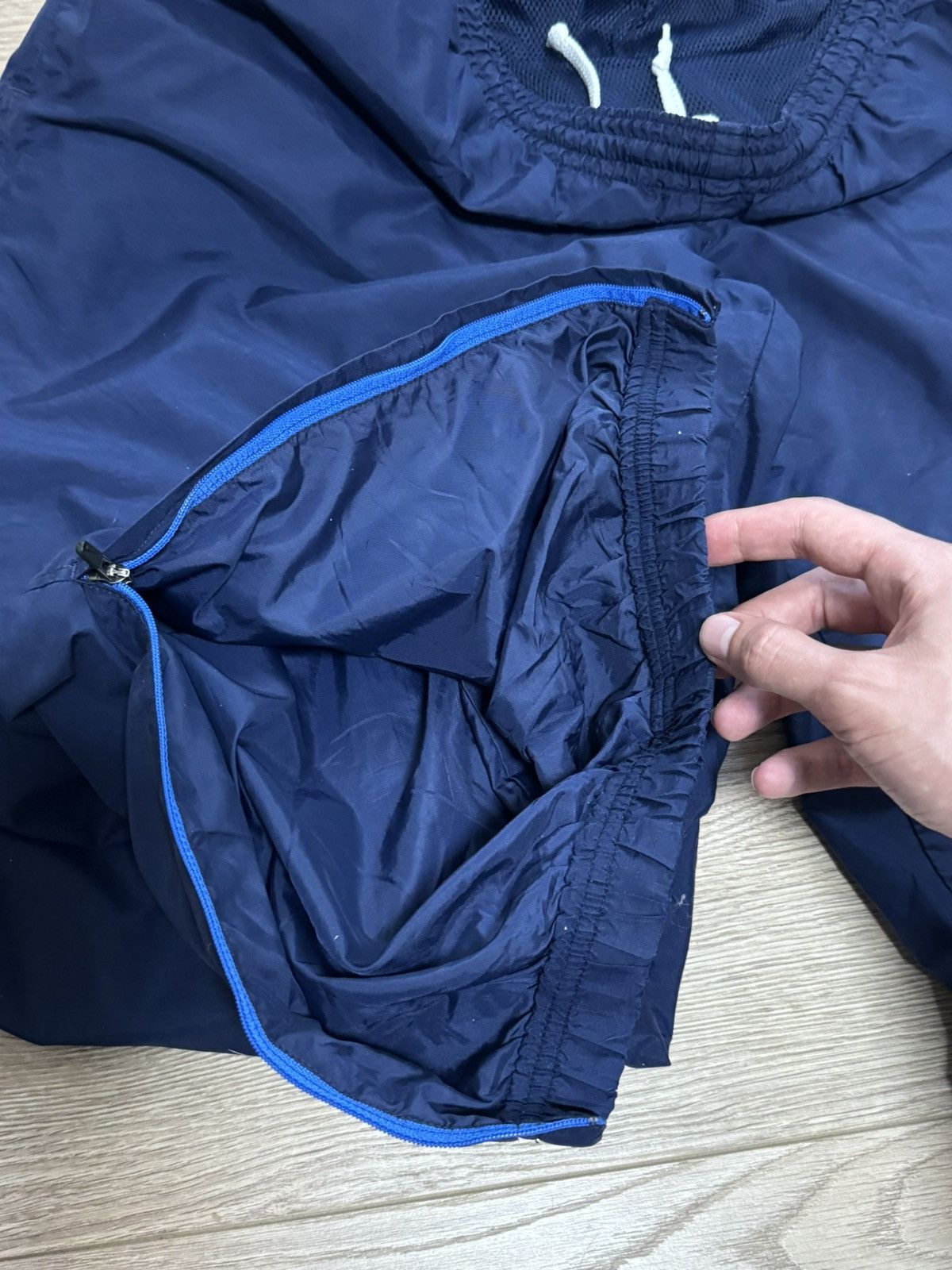 Nike Vintage Nike Nylon Y2K baggy pants navy men’s XL size Size US 34 / EU 50 - 16 Thumbnail