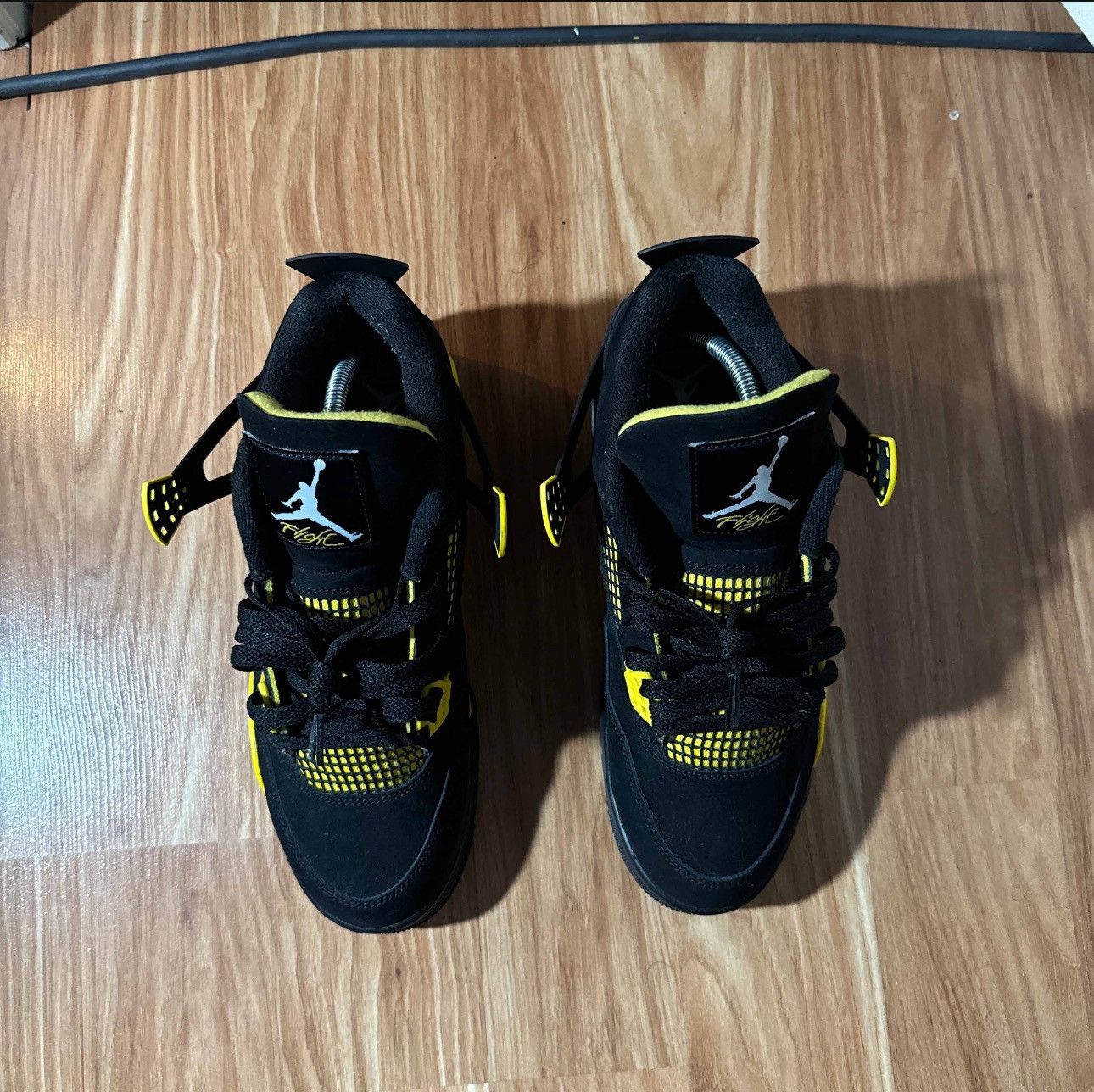 Jordan Brand Jordan 4 Thunder Size 10.5 Size US 10.5 / EU 43-44 - 3 Thumbnail