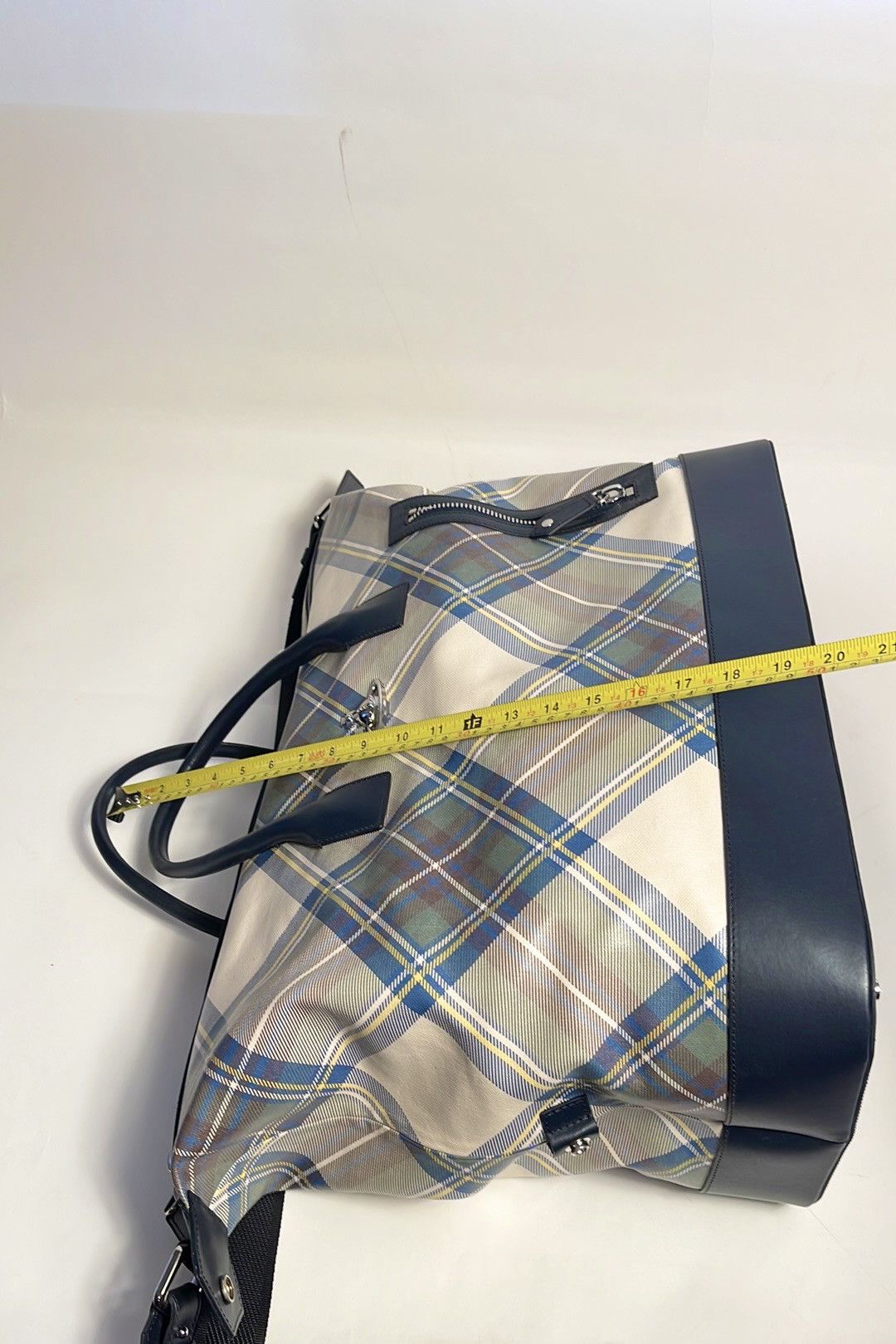 Vivienne Westwood Vivienne Westwood GREEN/blue Tartan Duffle bag NWT SS13 Size ONE SIZE - 8 Thumbnail