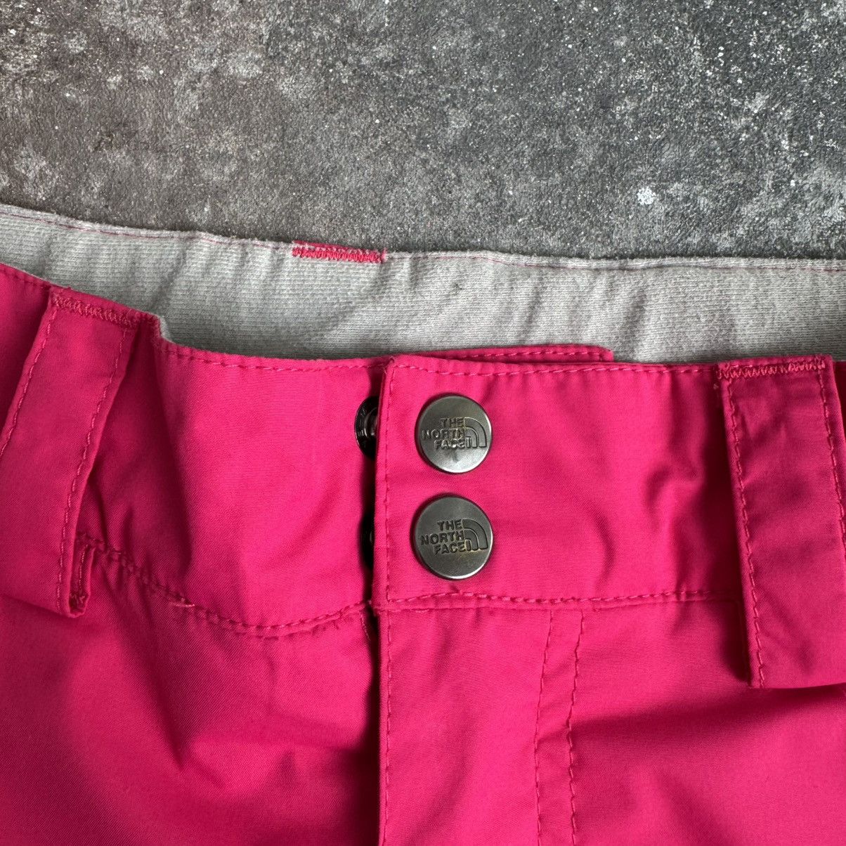 The North Face × Vintage TNF The North Face Vintage Ski Winter Pants Size 27" / US 4 / IT 40 - 13 Thumbnail