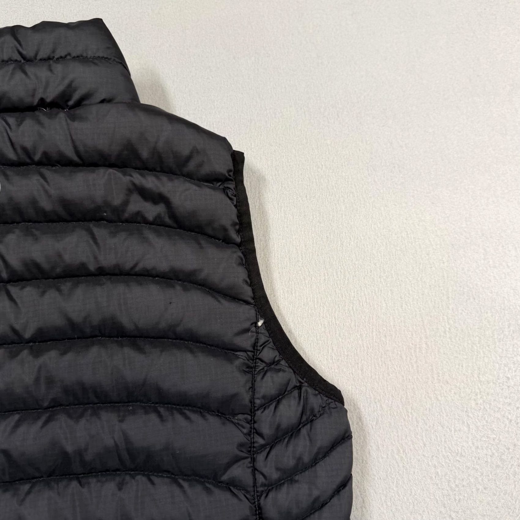 Marmot Marmot Vest Womens XS Black 600 Fill Down Puffer Full Zip Lightweight Outdoor Size XS / US 0-2 / IT 36-38 - 5 Thumbnail
