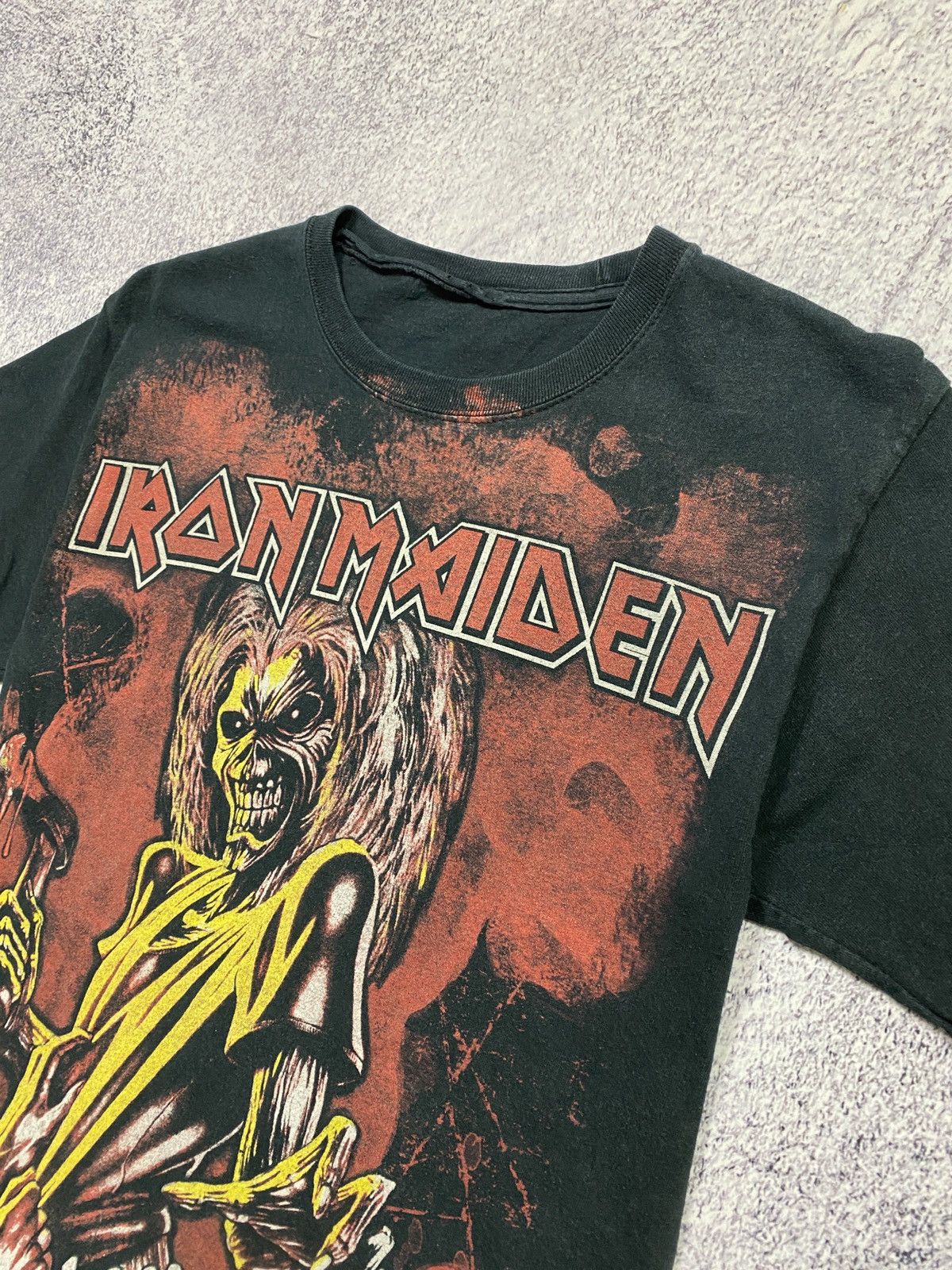 Band Tees × Iron Maiden Vintage Iron Maiden Killers Logo Band Tee 2000s T Shirt Size US S / EU 44-46 / 1 - 4 Thumbnail
