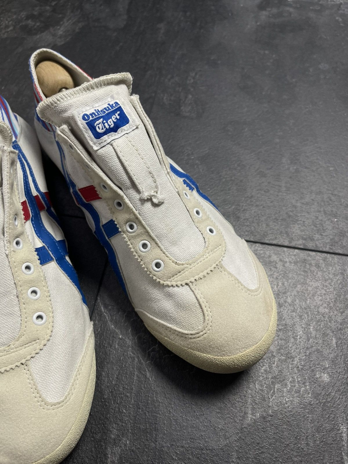 Asics × Streetwear × Vintage Onitsuka Tiger MEXICO 66 PARATY low top sneakers Size US 10 / EU 43 - 6 Thumbnail