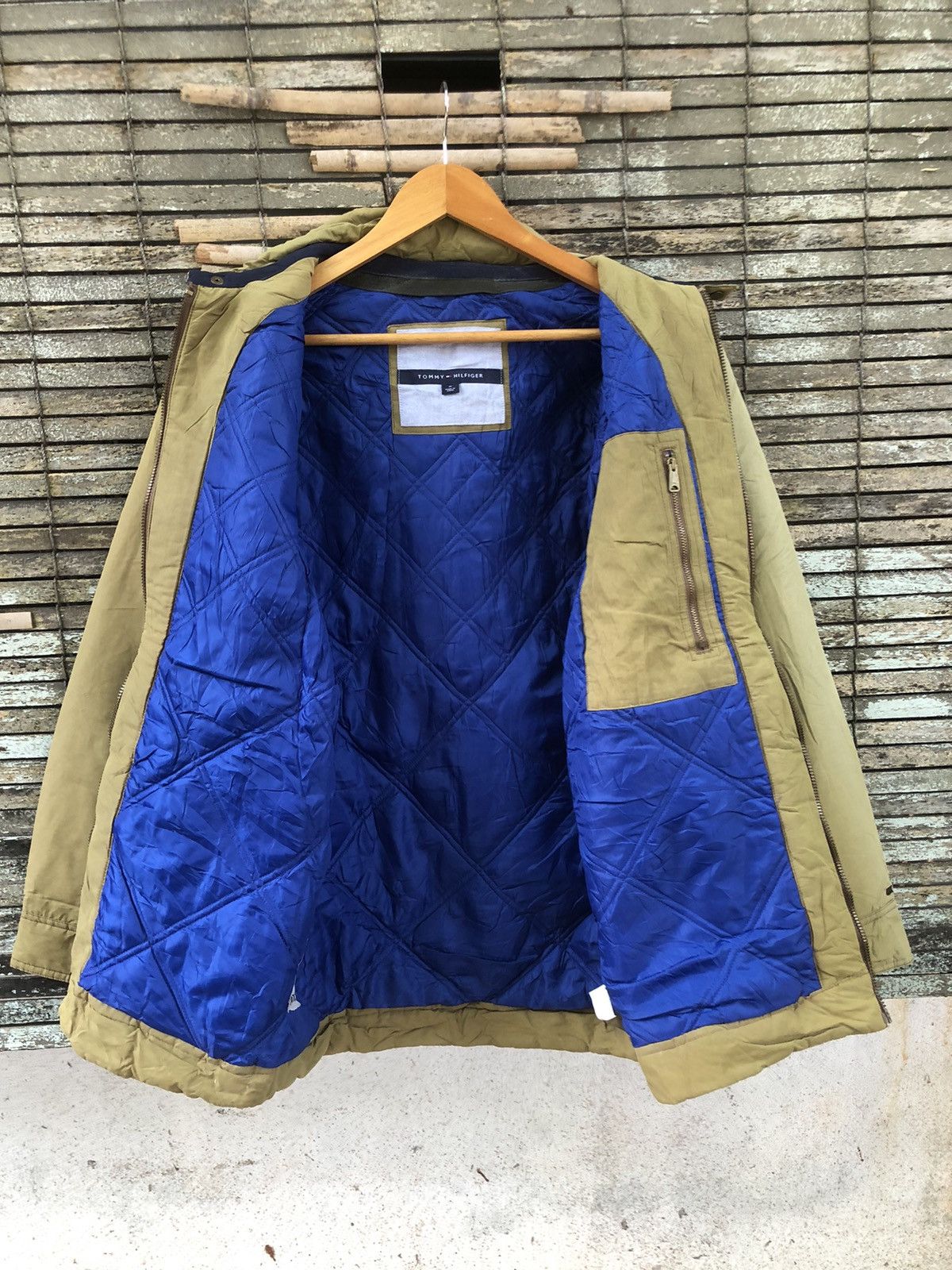 Tommy Hilfiger × Vintage Vintage Sunfaded Tommy Hilfiger Duck Canvas Jacket Size US L / EU 52-54 / 3 - 17 Thumbnail