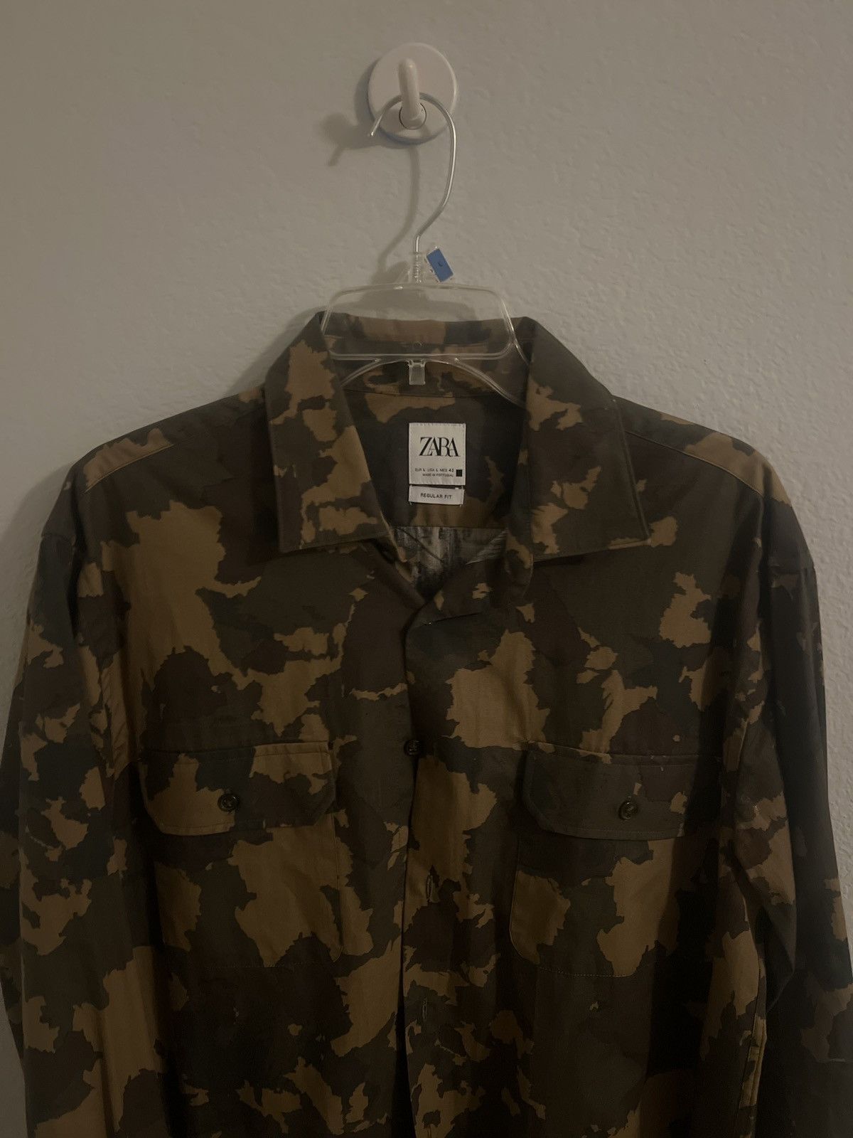 Zara Zara camo long sleeve button up Size US L / EU 52-54 / 3 - 1 Thumbnail