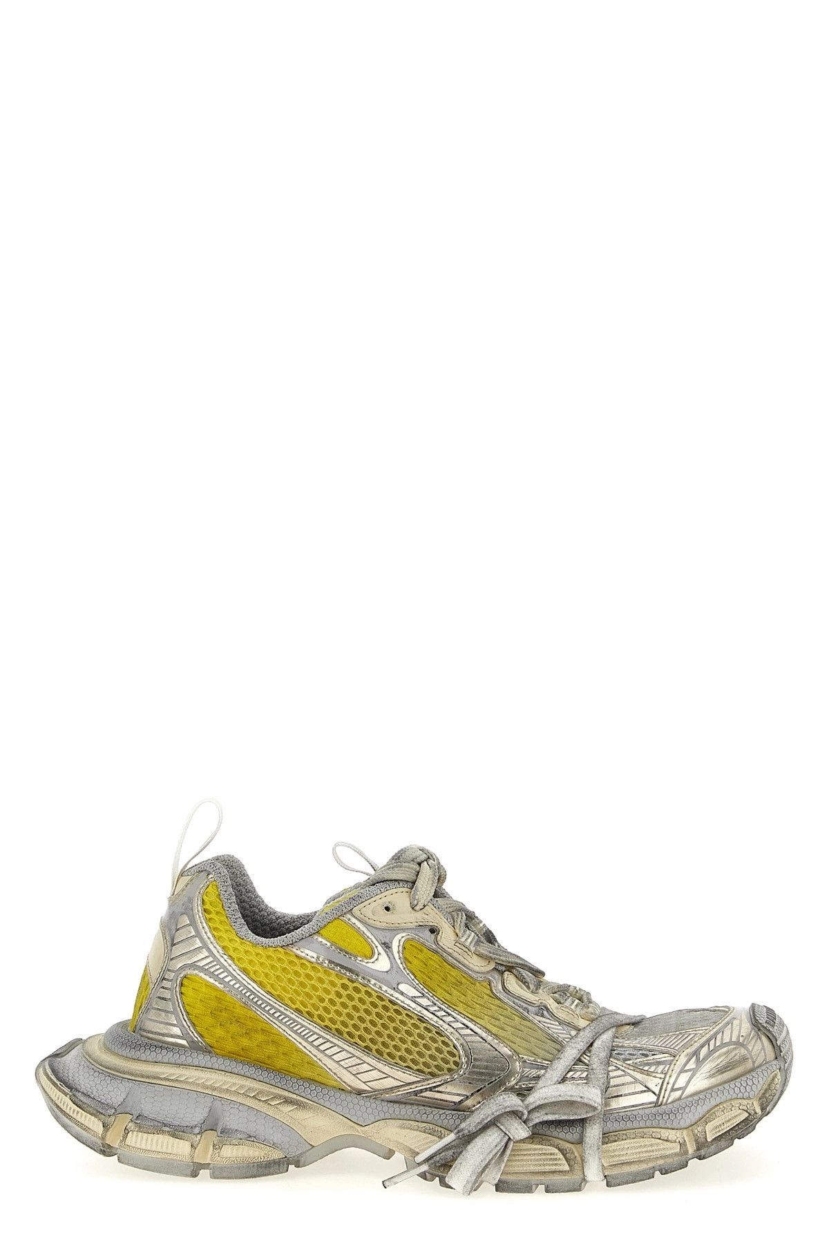 '3XL' sneakers