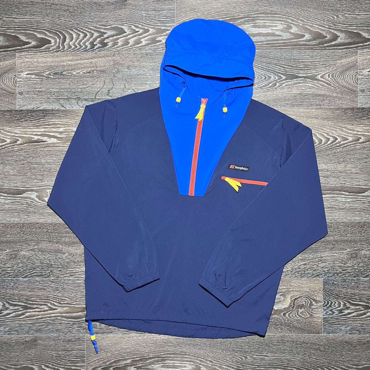 BERGHAUS Vintage Style Wind Shirt 90 Half Zip Nylon Jacket
