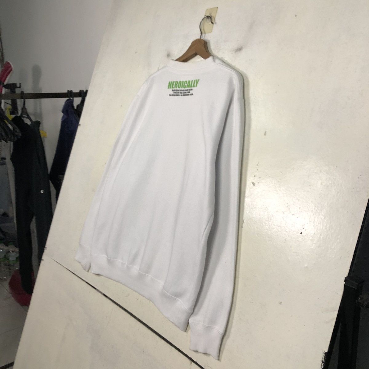 Japanese Brand 📌Vintage Sweatshirt Heroically Big Logo Punk Style Size US M / EU 48-50 / 2 - 12 Thumbnail