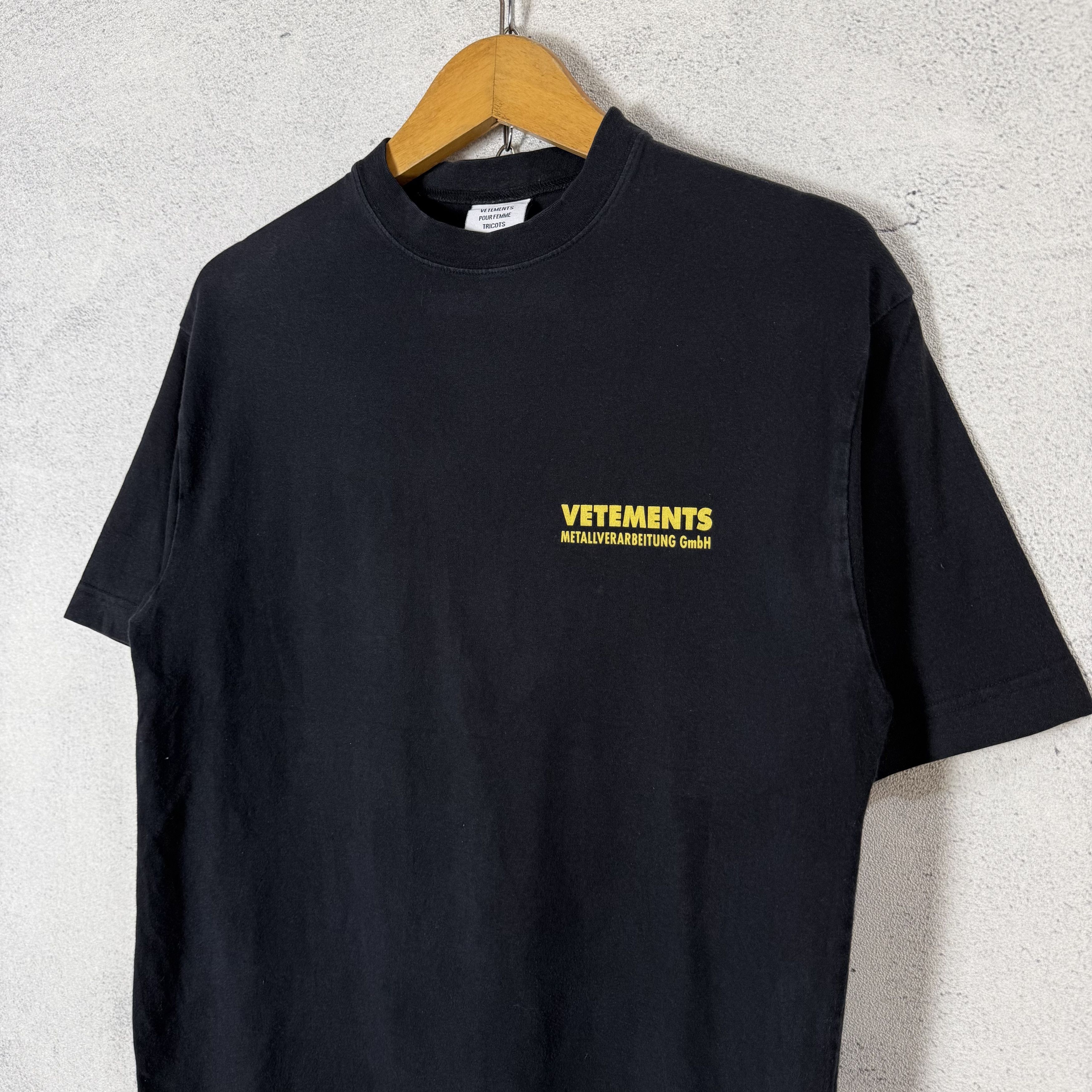 Vetements Vetements SS18 METALLVERARBEITUNG Tshirt Size US XS / EU 42 / 0 - 6 Thumbnail