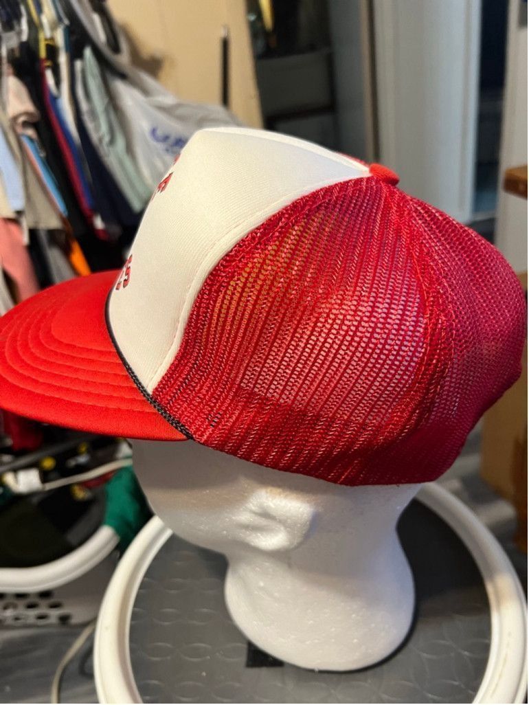 The Unbranded Brand Vintage Boise Braves Red White Trucker Hat One Size Size ONE SIZE - 2 Thumbnail
