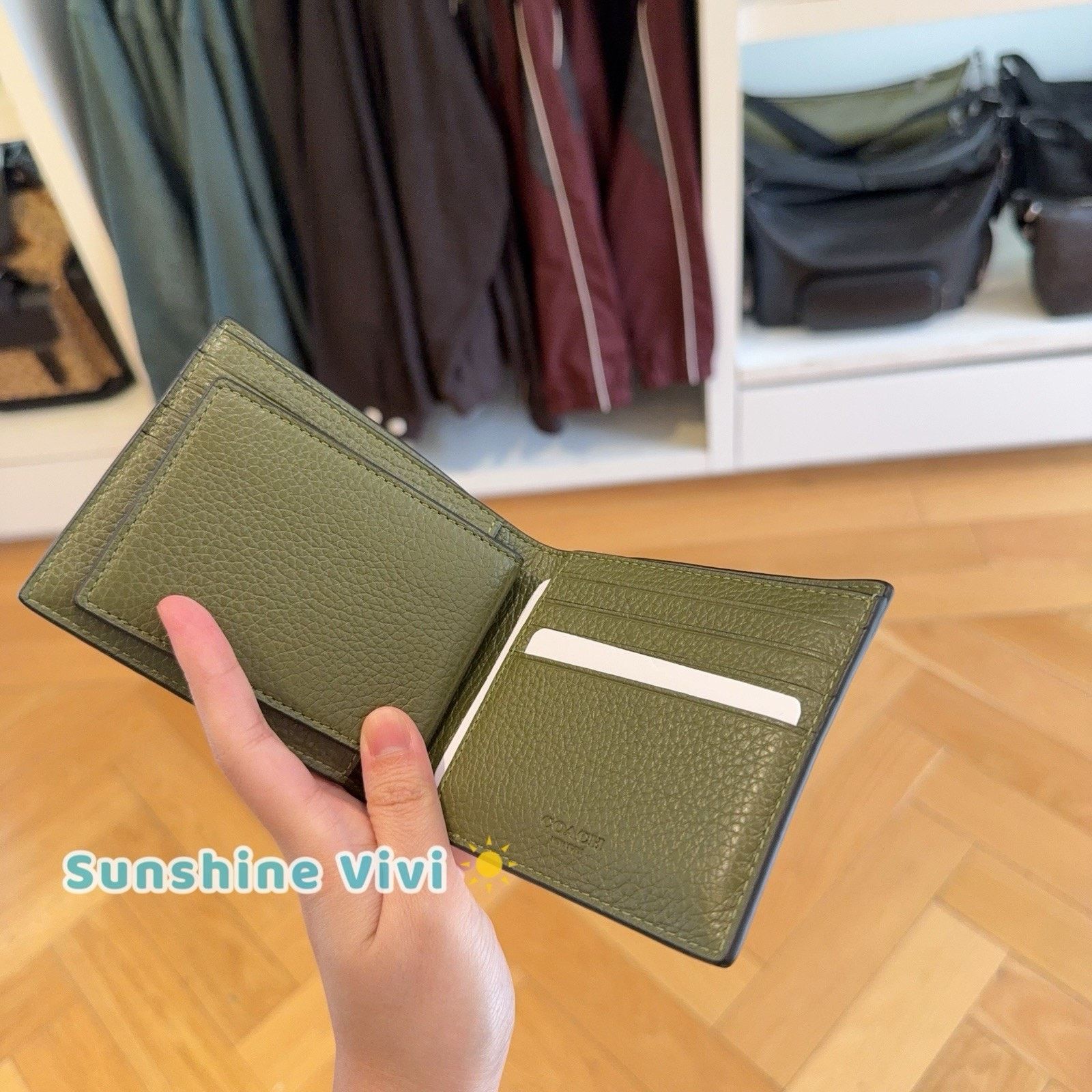 Coach NWT COACH CR398 3-In-1 Wallet Pebble Leather silver OLIVE Size ONE SIZE - 3 Thumbnail