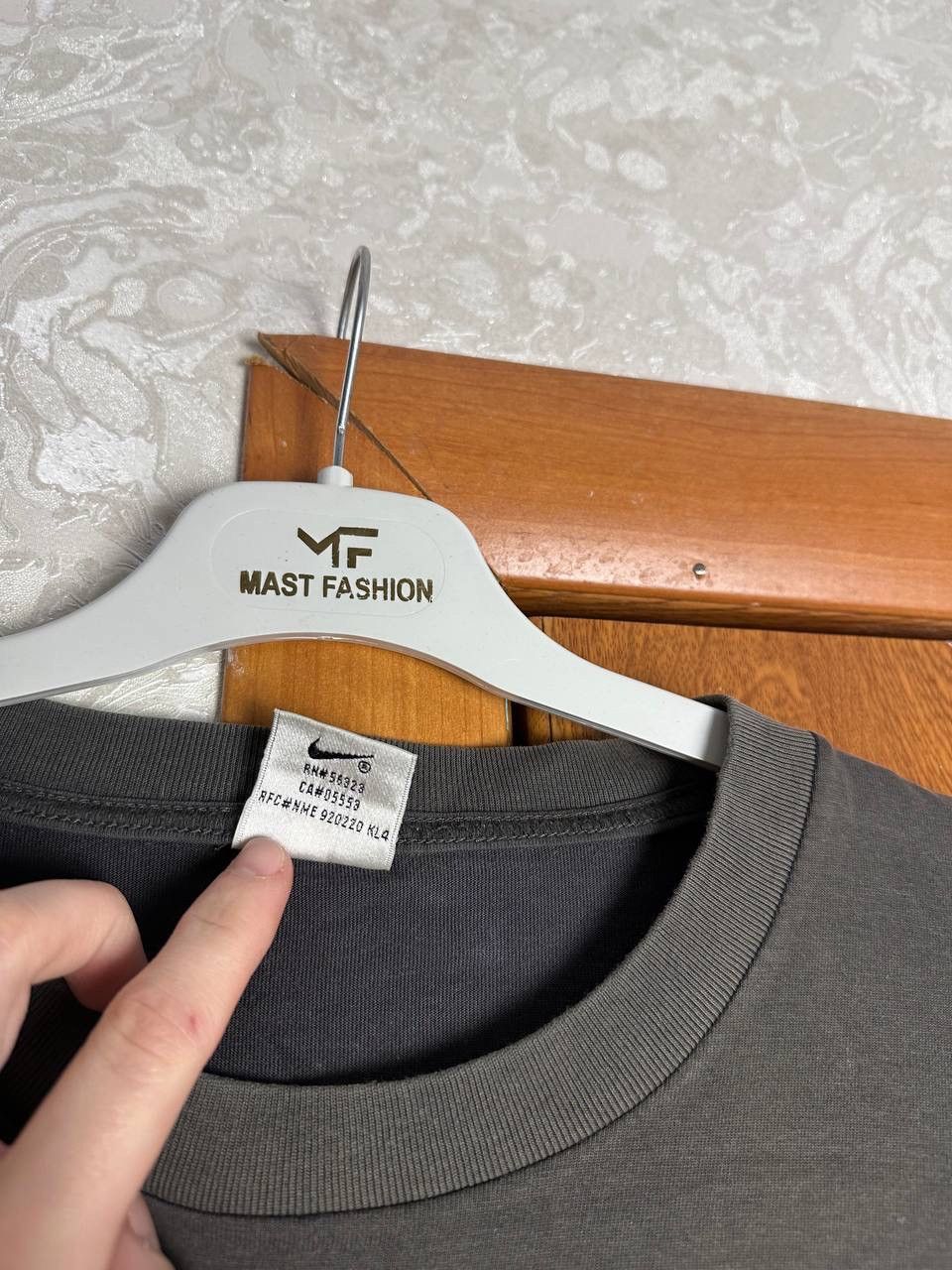 Nike Vintage 90s Nike Mind Over Destiny Dri Fit Reflective Print Size US M / EU 48-50 / 2 - 8 Thumbnail