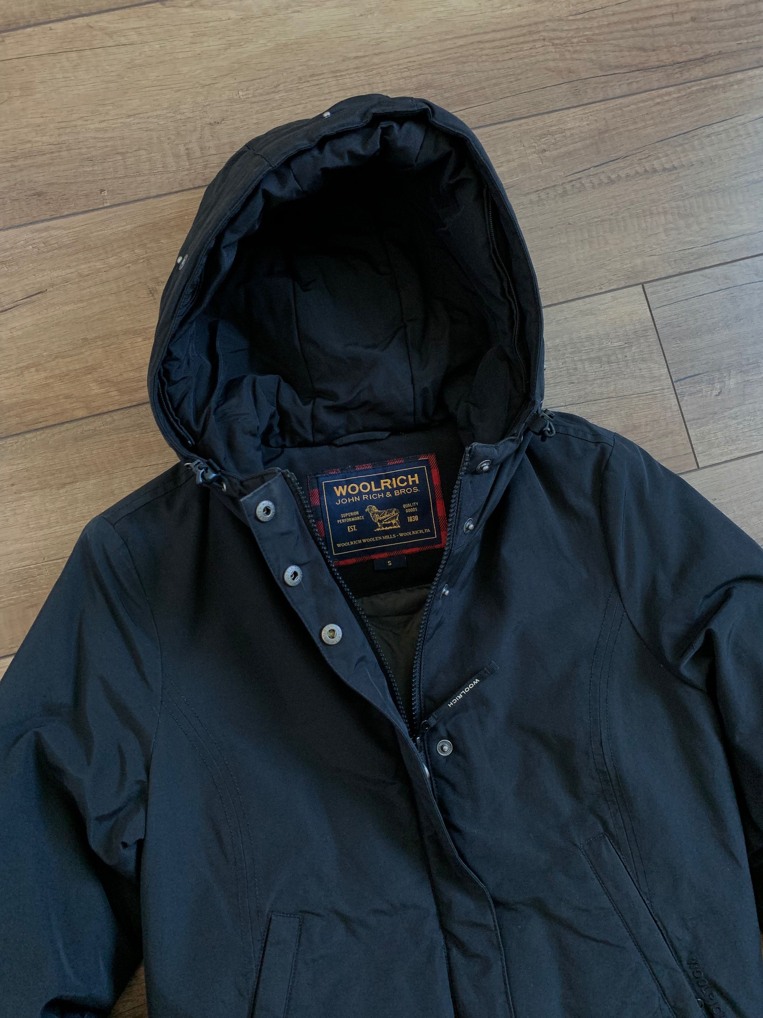 Woolrich Woolen Mills Woolrich Black Down Hooded Bomber Jacket Size S / US 4 / IT 40 - 3 Thumbnail