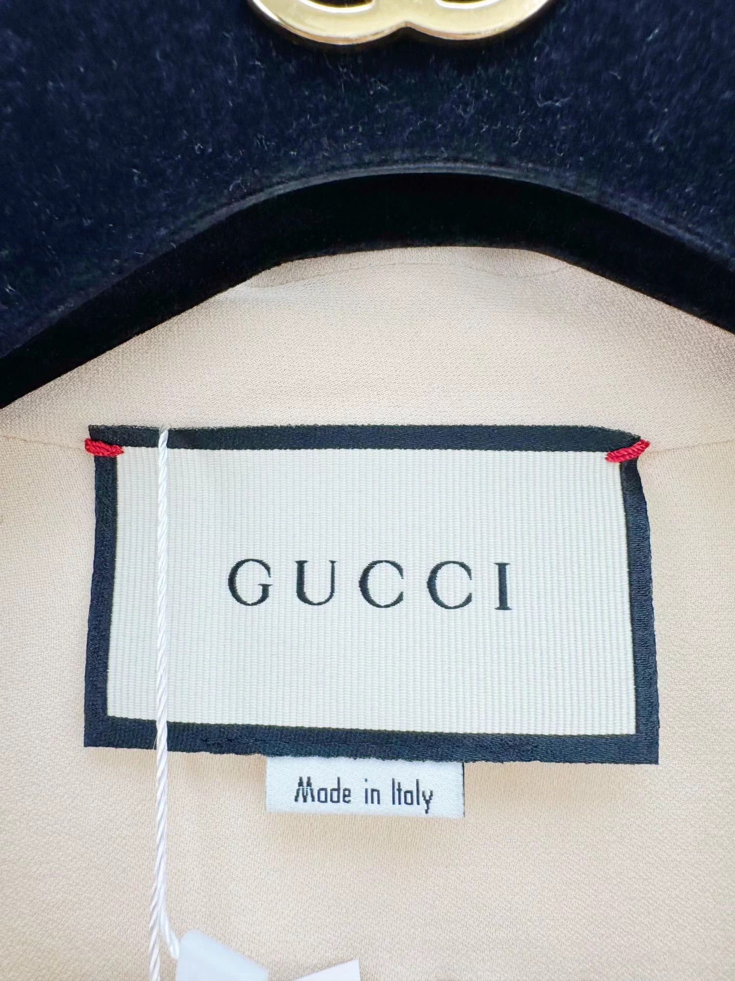 Gucci Gucci Women's 36 Shirt 2W Like New Size XS / US 0-2 / IT 36-38 - 2 Thumbnail