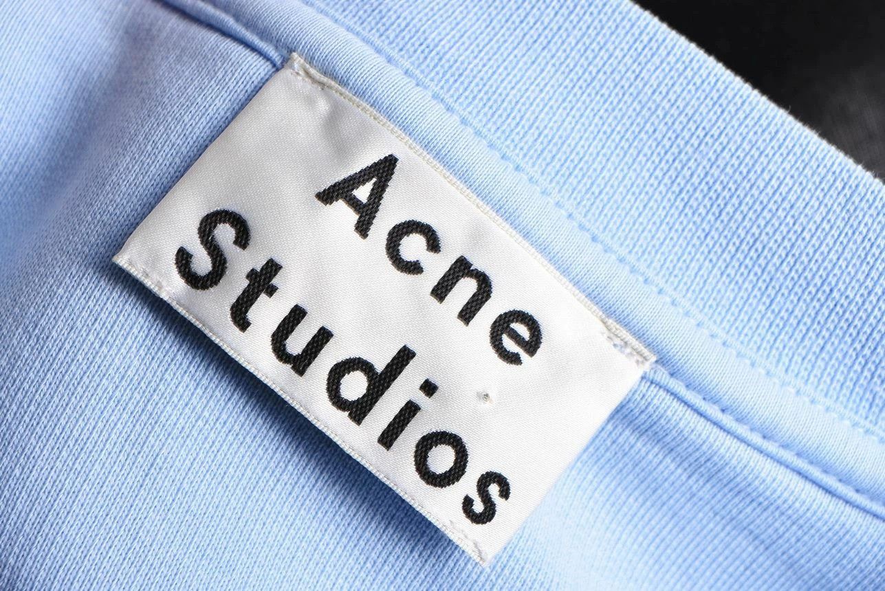 Acne Studios Women's Acne Studios Vernina Dyed Face Patch Sweatshirt Size L / US 10 / IT 46 - 4 Thumbnail