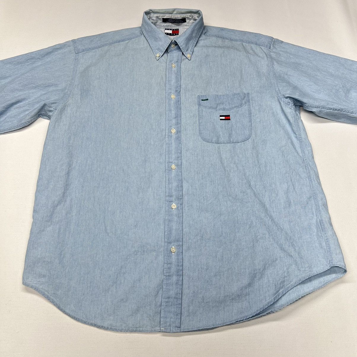 Tommy Hilfiger × Vintage VTG Tommy Hilfiger Button Down Shirt Blue Long Sleeve Faded Size US L / EU 52-54 / 3 - 2 Thumbnail