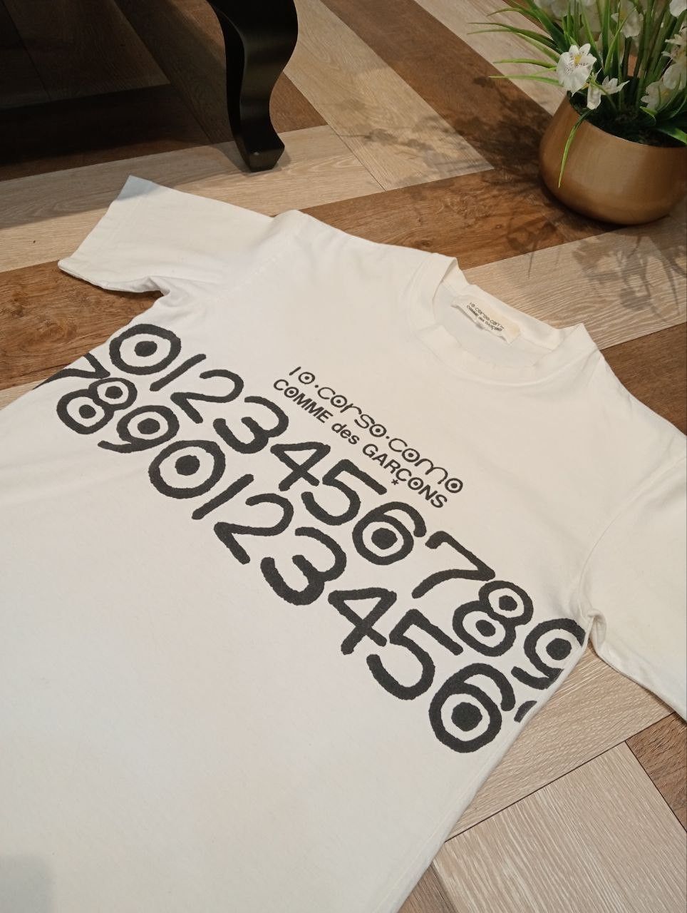Comme des Garcons COMME DES GARCONS 00s CORSO COMO T-SHIRT Size US M / EU 48-50 / 2 - 4 Thumbnail
