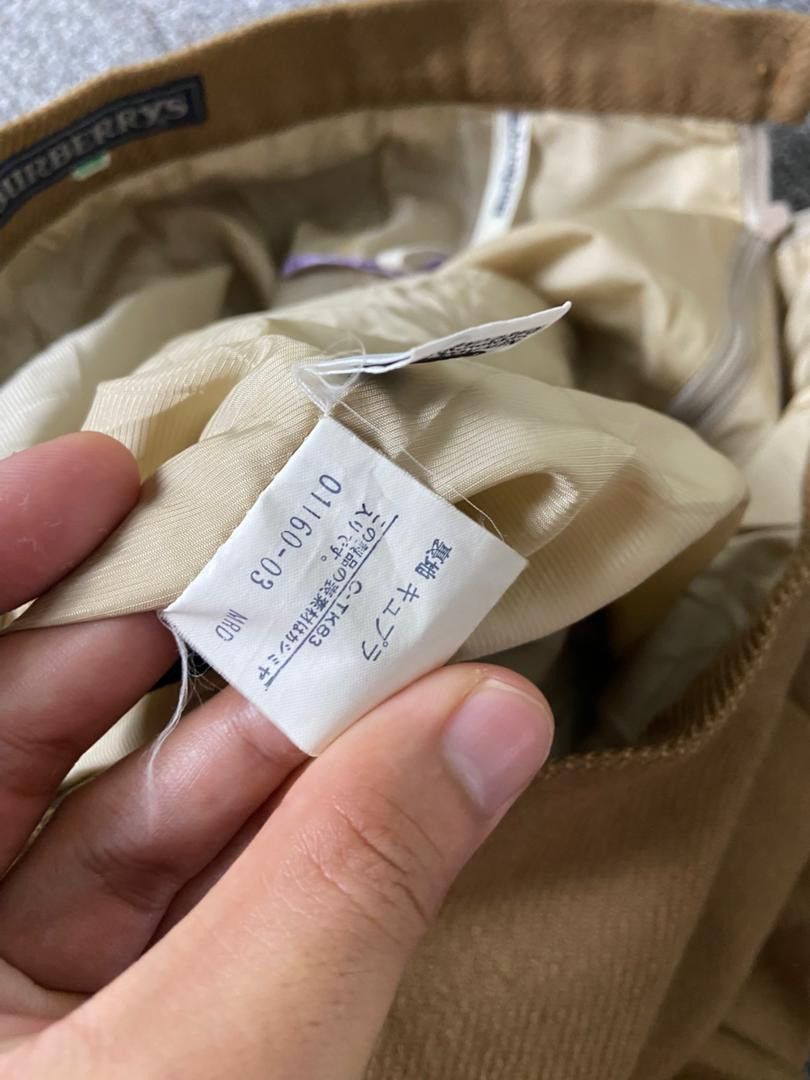 Burberry Vintage Burberrys Pleated Skirt (194) Size 27" / US 4 / IT 40 - 8 Thumbnail
