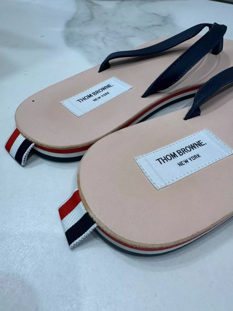 Thom Browne Thom Browne flip flops Size US 9 / EU 42 - 6 Thumbnail