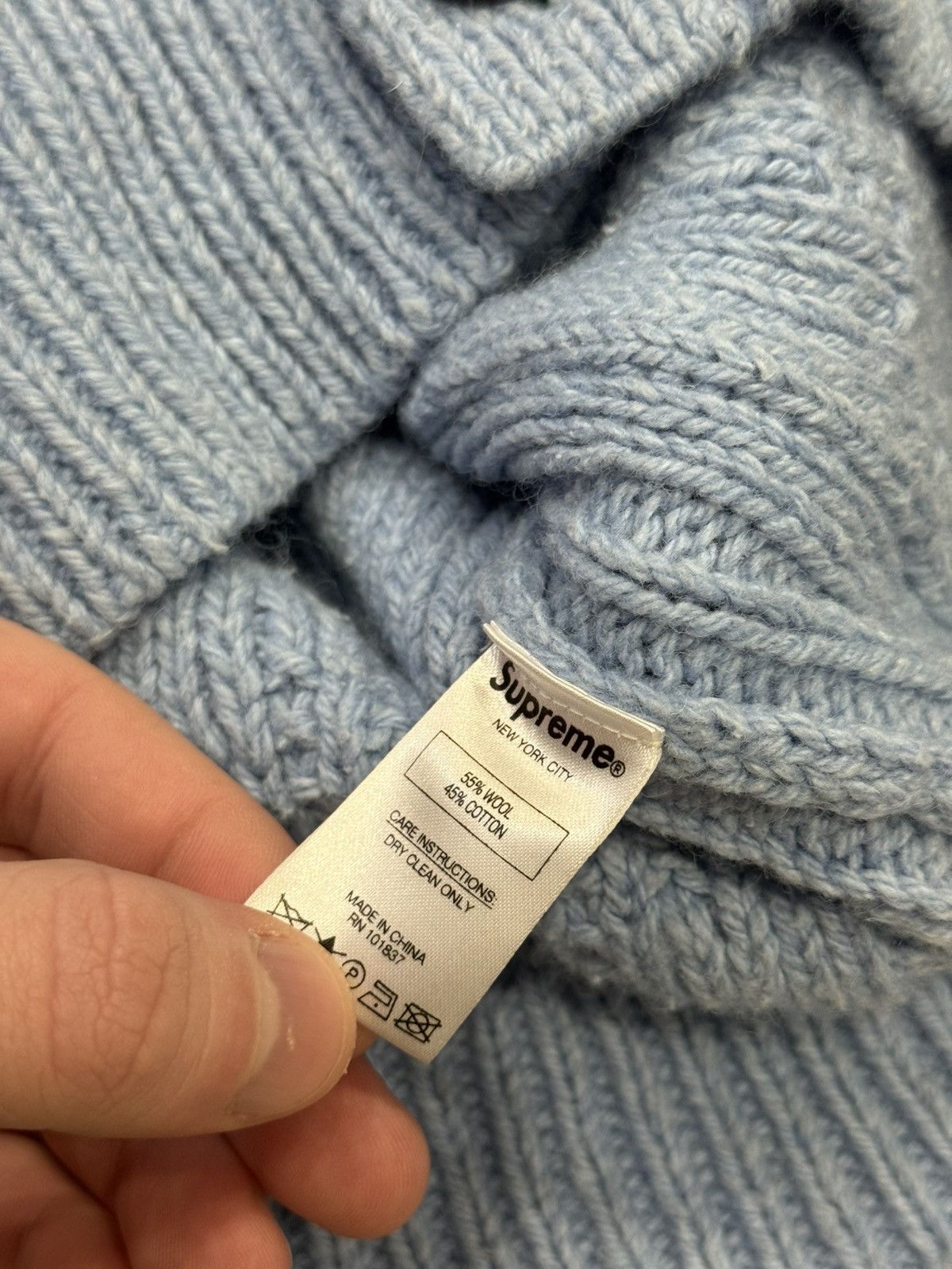 Supreme Supreme Cable Knit Cardgian Size US L / EU 52-54 / 3 - 8 Thumbnail