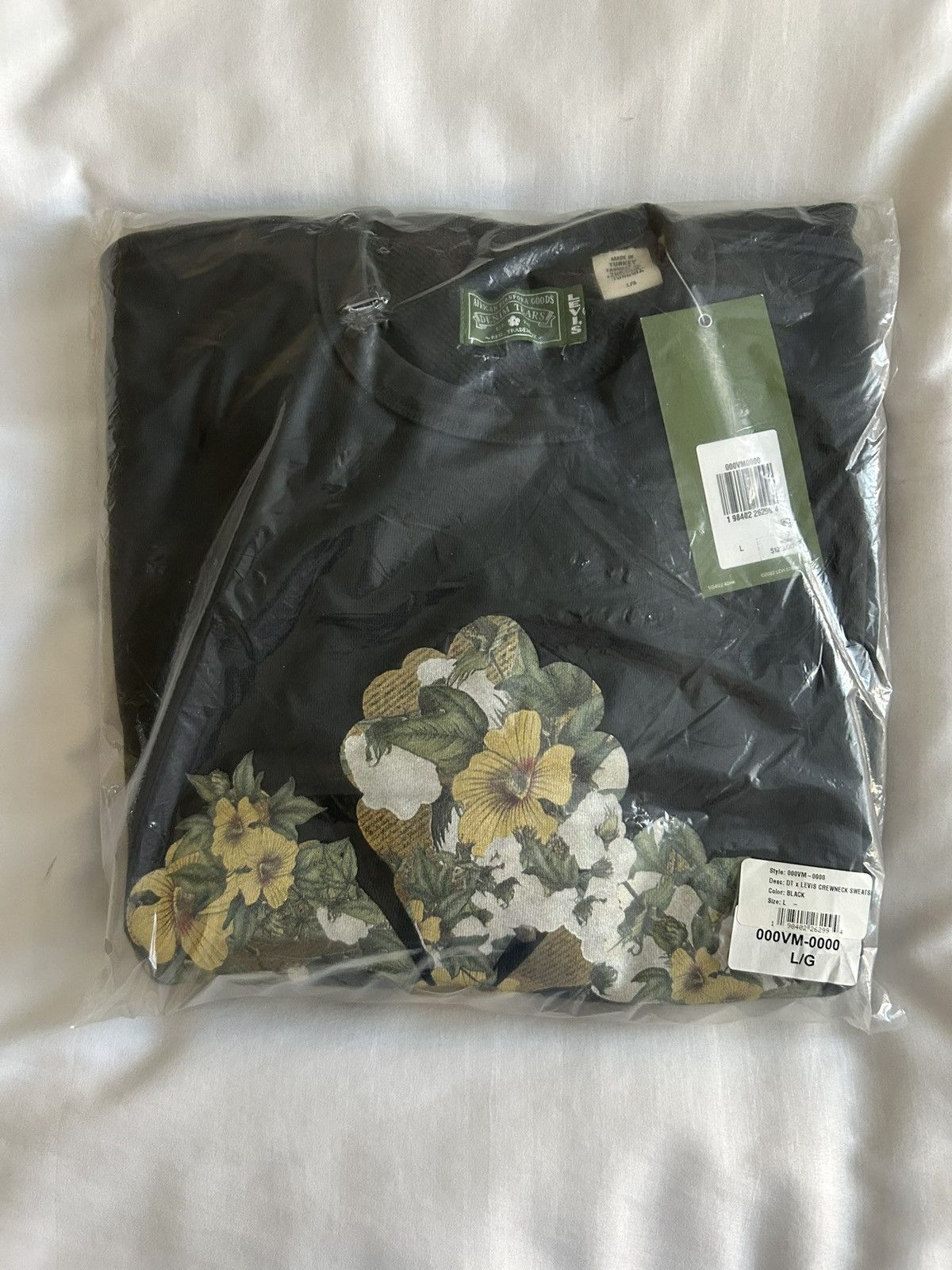 DENIM TEARS × Levi's Denim Tears Levis Sweatshirt Cotton Fleur De-Lis Crewneck Size US L / EU 52-54 / 3 - 10 Thumbnail