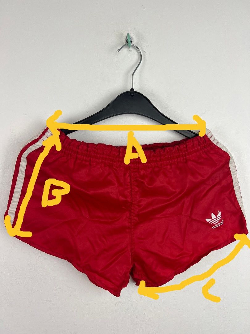 Adidas ADIDAS Vintage Nylon Shorts EU-6 US-M made in Vest Germany Size US 30 / EU 46 - 2 Thumbnail