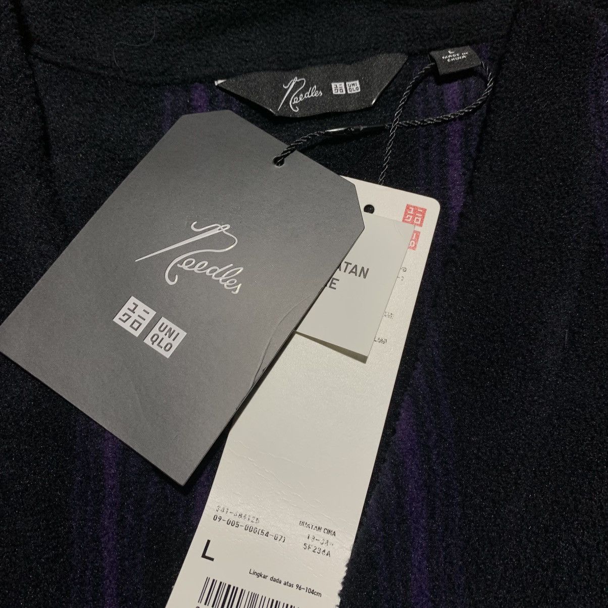 Needles × Uniqlo Uniqlo x Needles Stripe Fleece Cardigan Size US L / EU 52-54 / 3 - 3 Thumbnail