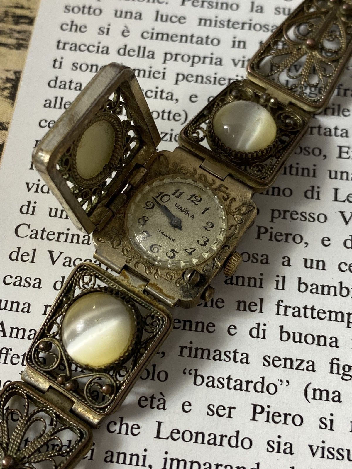 Jewelry Vintage "Chaika" Secret Watch Bracelet Size ONE SIZE - 2 Thumbnail