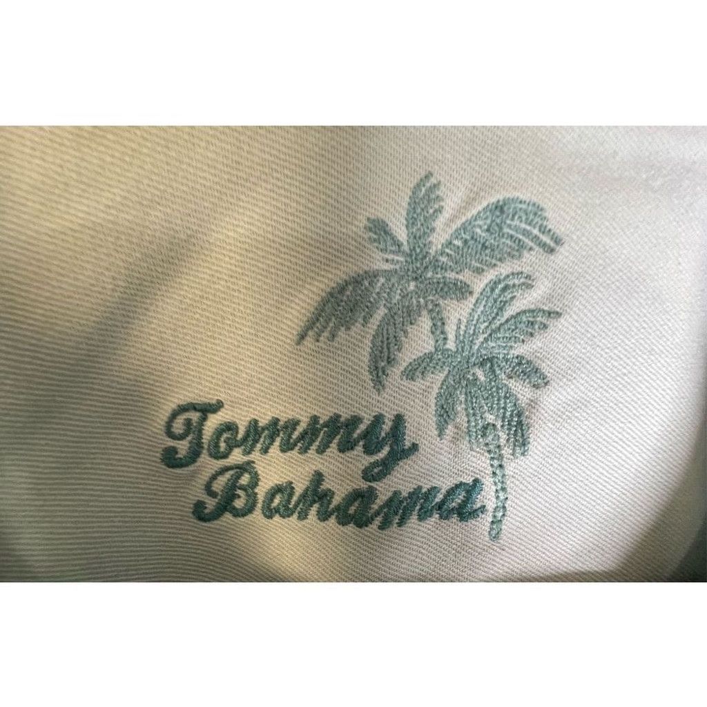Tommy Bahama Tommy Bahama 100% Linen Light Blue Button Up Top Size L / US 10 / IT 46 - 2 Thumbnail