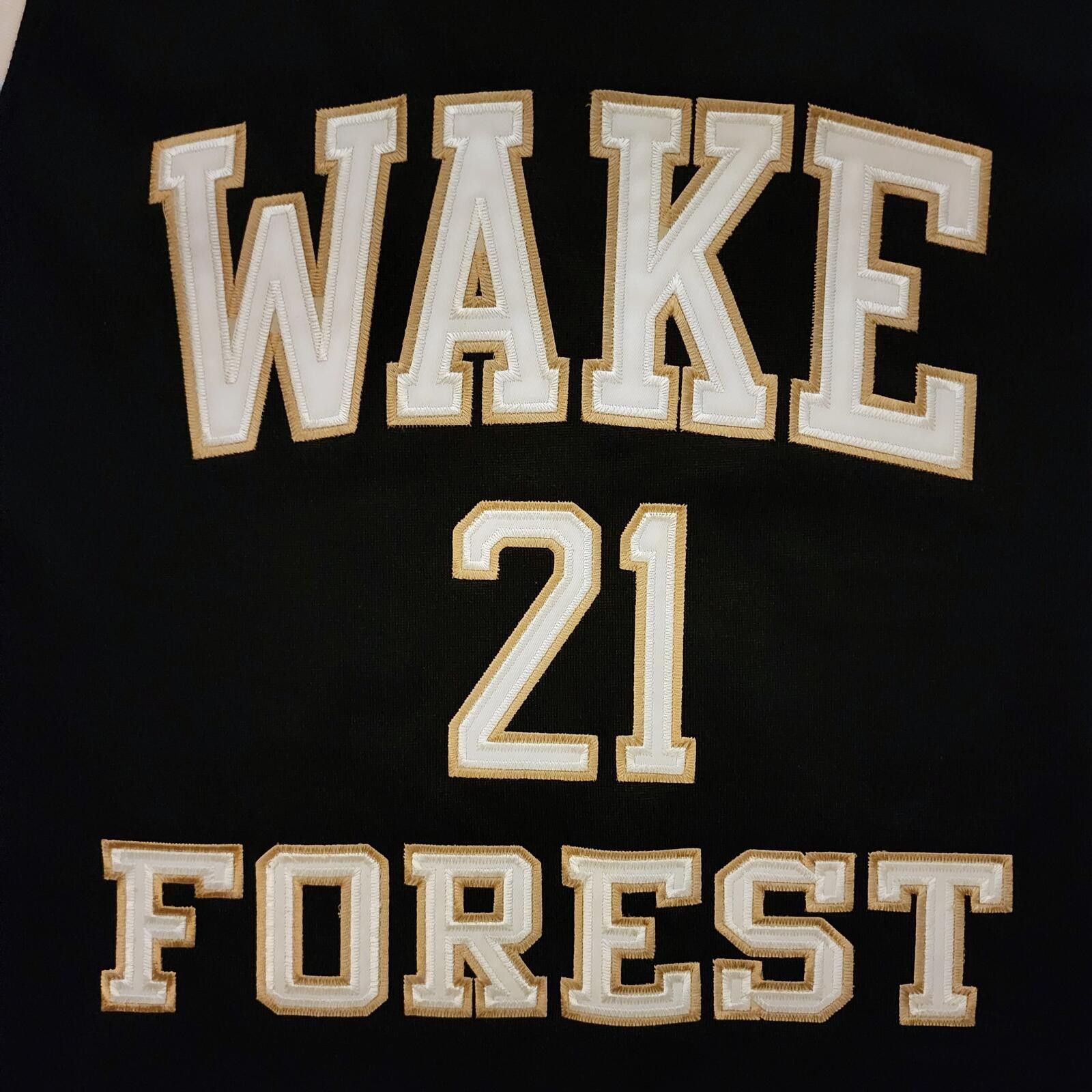 Adidas Tim Duncan #21 Wake Forest Adidas Jersey Size XL (52) NCAA Size US XL / EU 56 / 4 - 4 Thumbnail