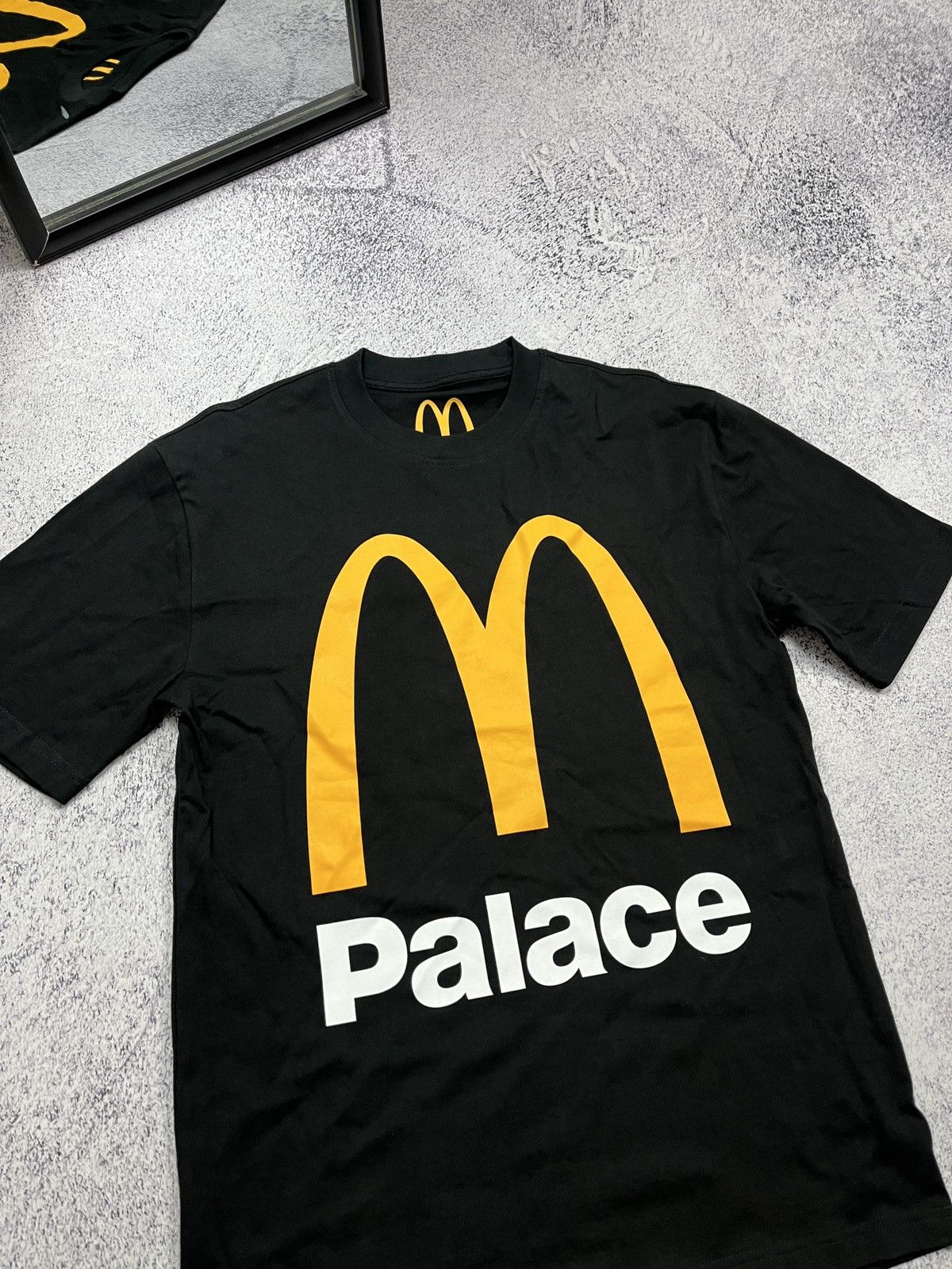 Palace Palace x McDonald’s Big Logo T-Shirt Limited Graphic Tee Y2k Size US M / EU 48-50 / 2 - 4 Thumbnail