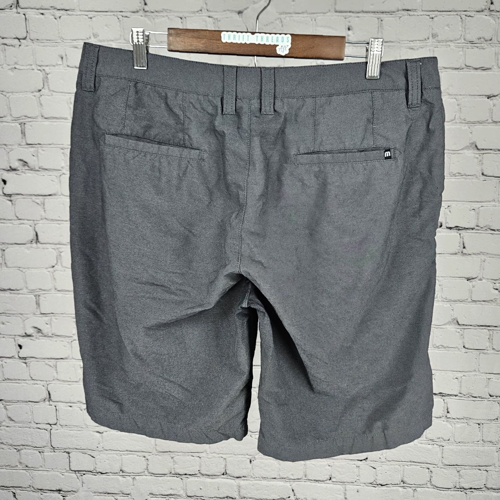 TravisMathew Travis Mathew Grey Casual Lightweight Stretch Golf Shorts 36 Men Adult 36 Inseam 10.5 Size US 36 / EU 52 - 2 Thumbnail