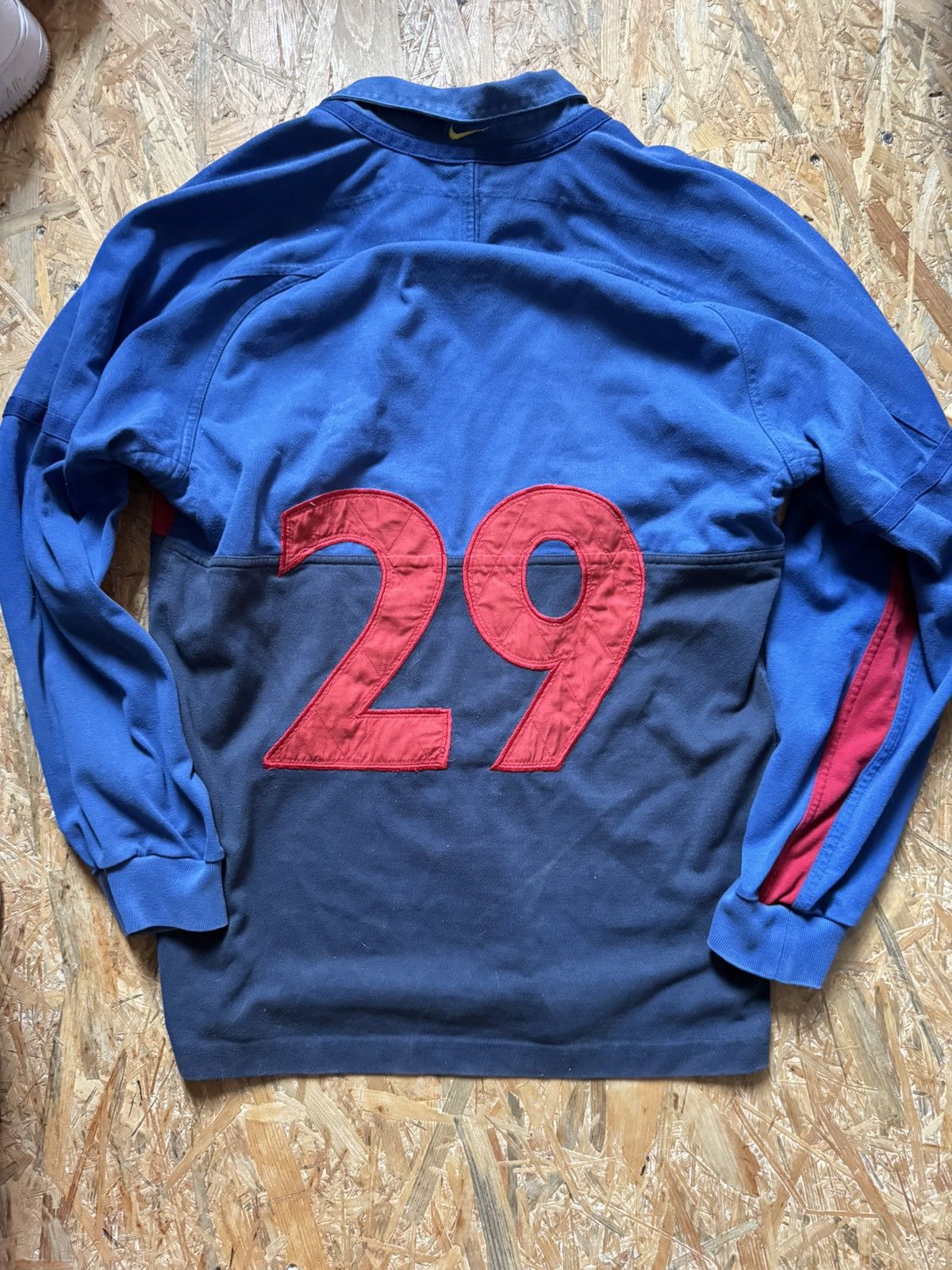 Nike × Vintage Vintage Nike FC Barcelona Training Top #29 Size M Size US M / EU 48-50 / 2 - 4 Thumbnail