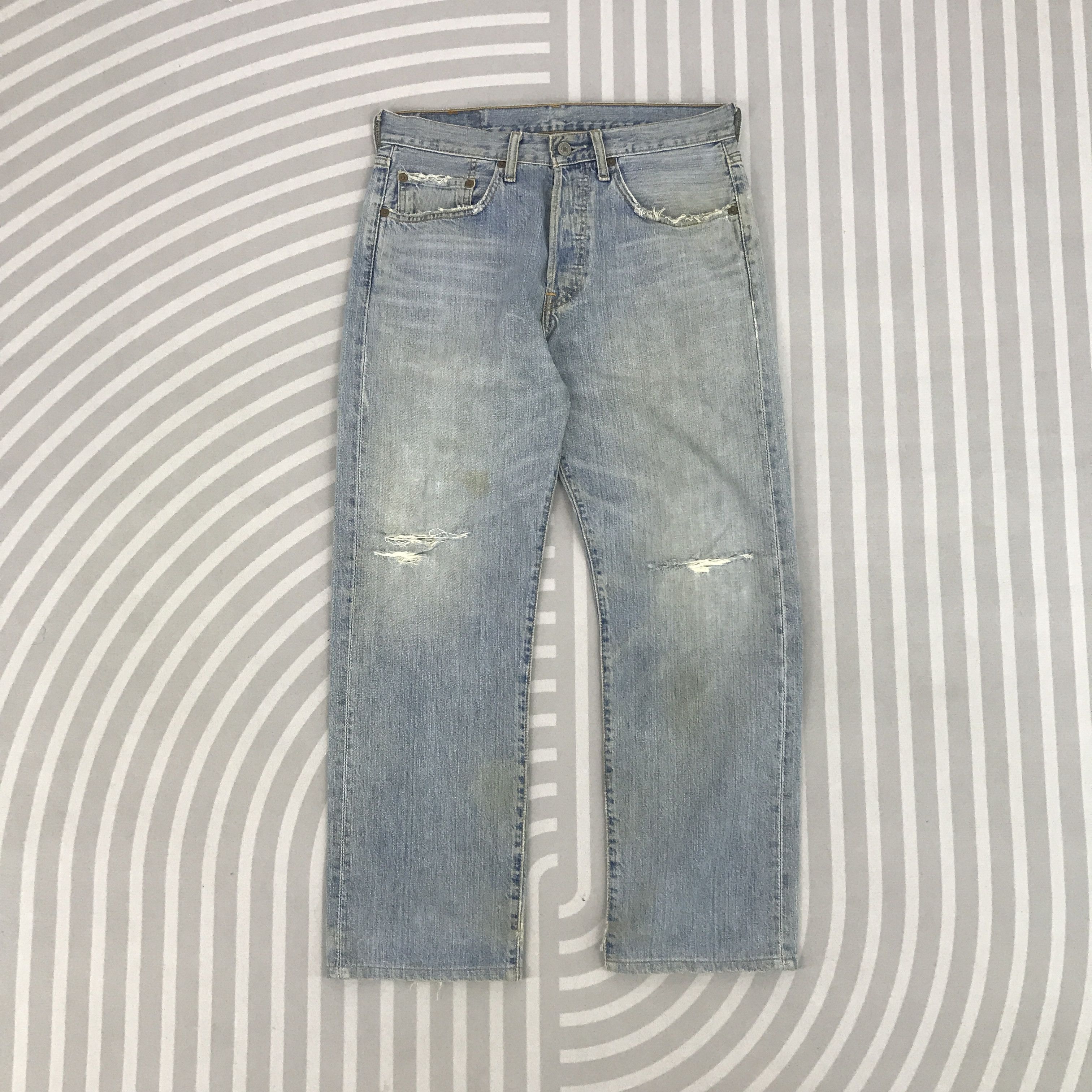 Levi's × Vintage Vintage Levi's 501 Distressed Denim jeans pants Size US 30 / EU 46 - 1 Thumbnail