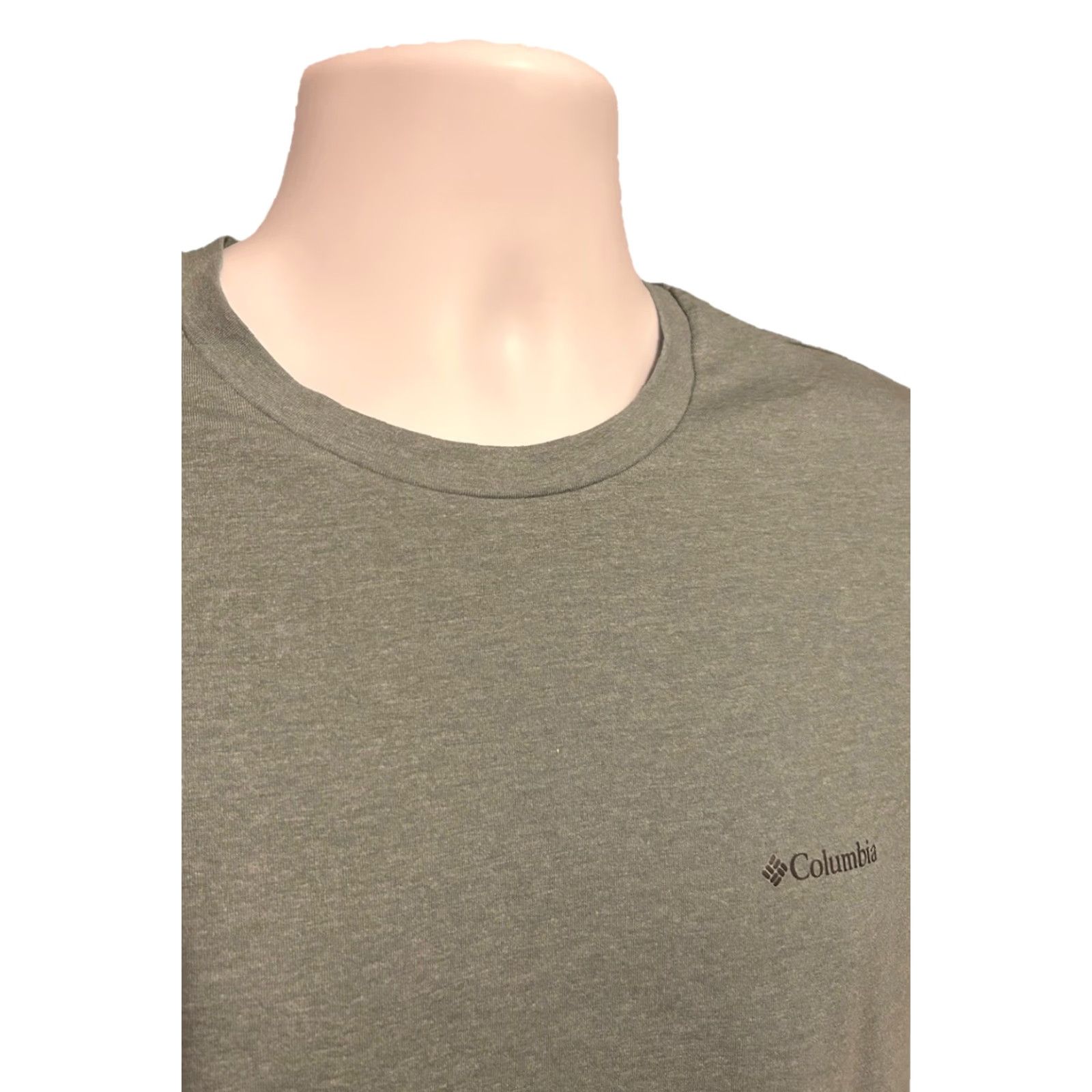 Vintage NWT Columbia T Shirt Men Medium Green Short Sleeve Crew Neck Logo All Seasons Outdoor Regular Fit Machine Washable Size US M / EU 48-50 / 2 - 6 Thumbnail