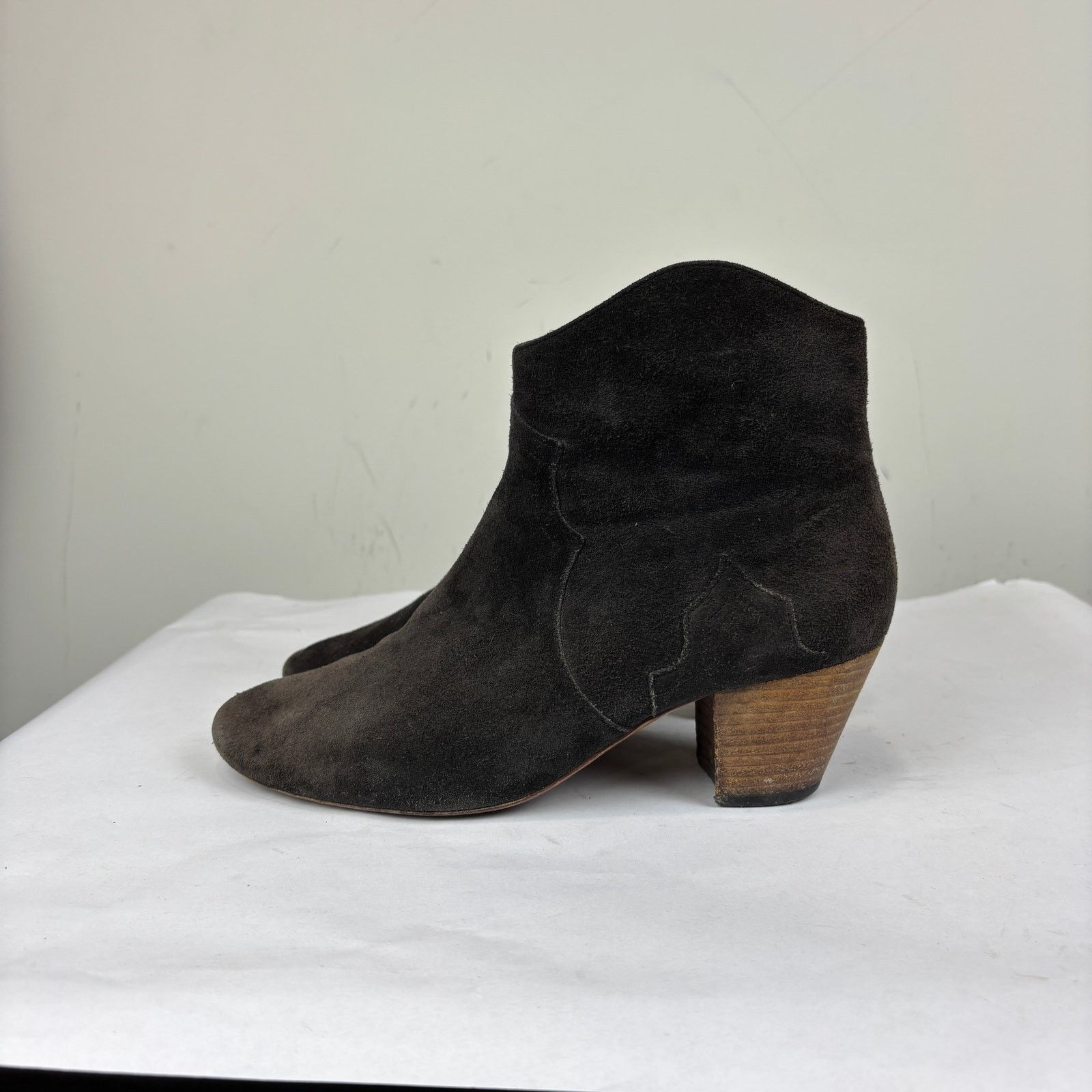 Isabel Marant Isabel Marant Dicker Suede Brown Block Heel Booties 39 US 9 Size US 9 / IT 39 - 5 Thumbnail