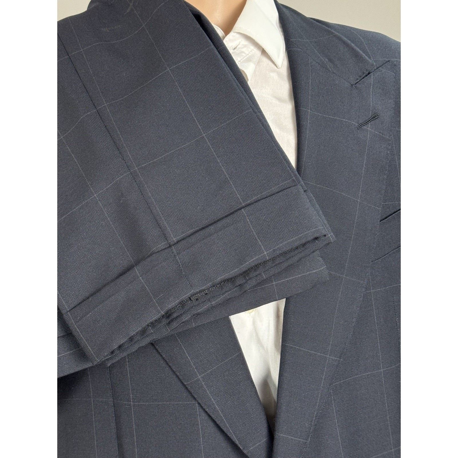 Tom Ford Tom Ford Navy Windowpane Suit 2 Pc Peak 58IT 48R US 39x30 Size 48R - 5 Thumbnail
