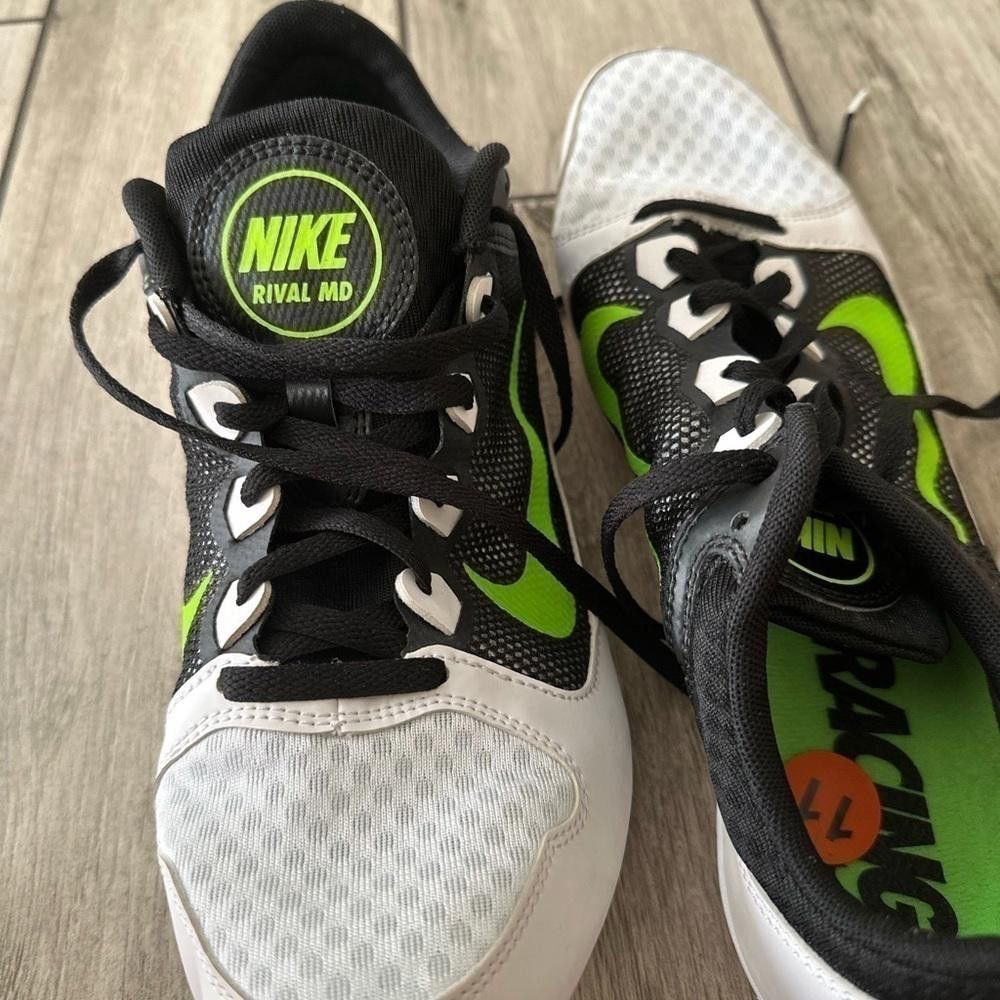 Nike New without box Nike Rival MD size 11 no spikes 616312 103 Size US 11 / EU 44 - 7 Thumbnail